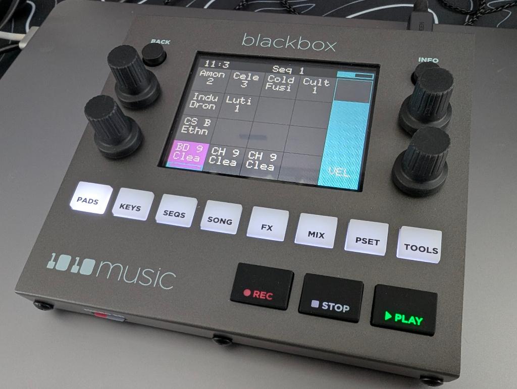 1010music blackbox, Ophalen of Verzenden, Zo goed als nieuw