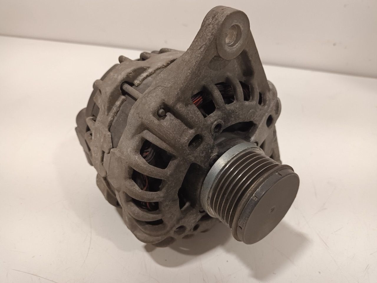 Dynamo Iveco New Daily, Auto-onderdelen, Motor en Toebehoren, Overige automerken, Gebruikt, Herkomst onderdeel bekend, 12 maanden garantie