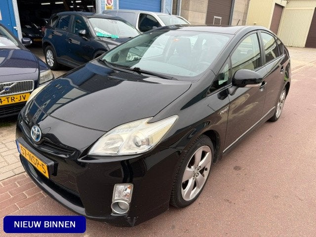 Toyota Prius 1.8 Dynamic 2010 - LEDER + Navigatie APK 7-27 F, Gebruikt, Zwart, 4 cilinders, Zwart