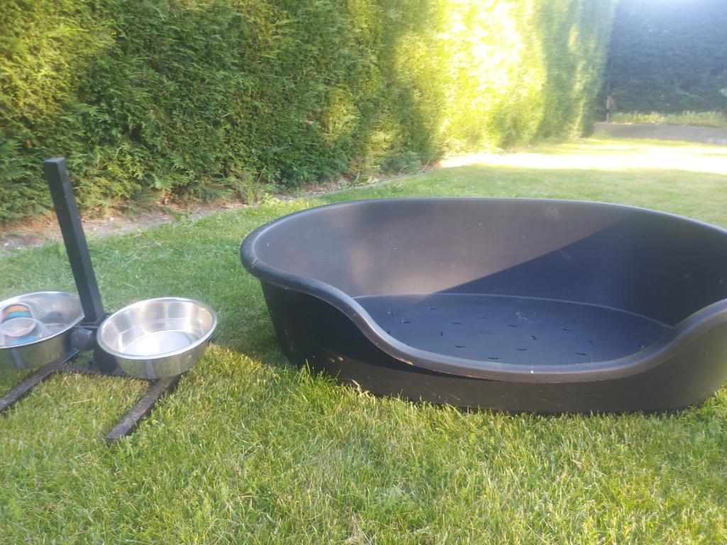 Hondenmand en voerbakken, Ophalen, Gebruikt, Overige