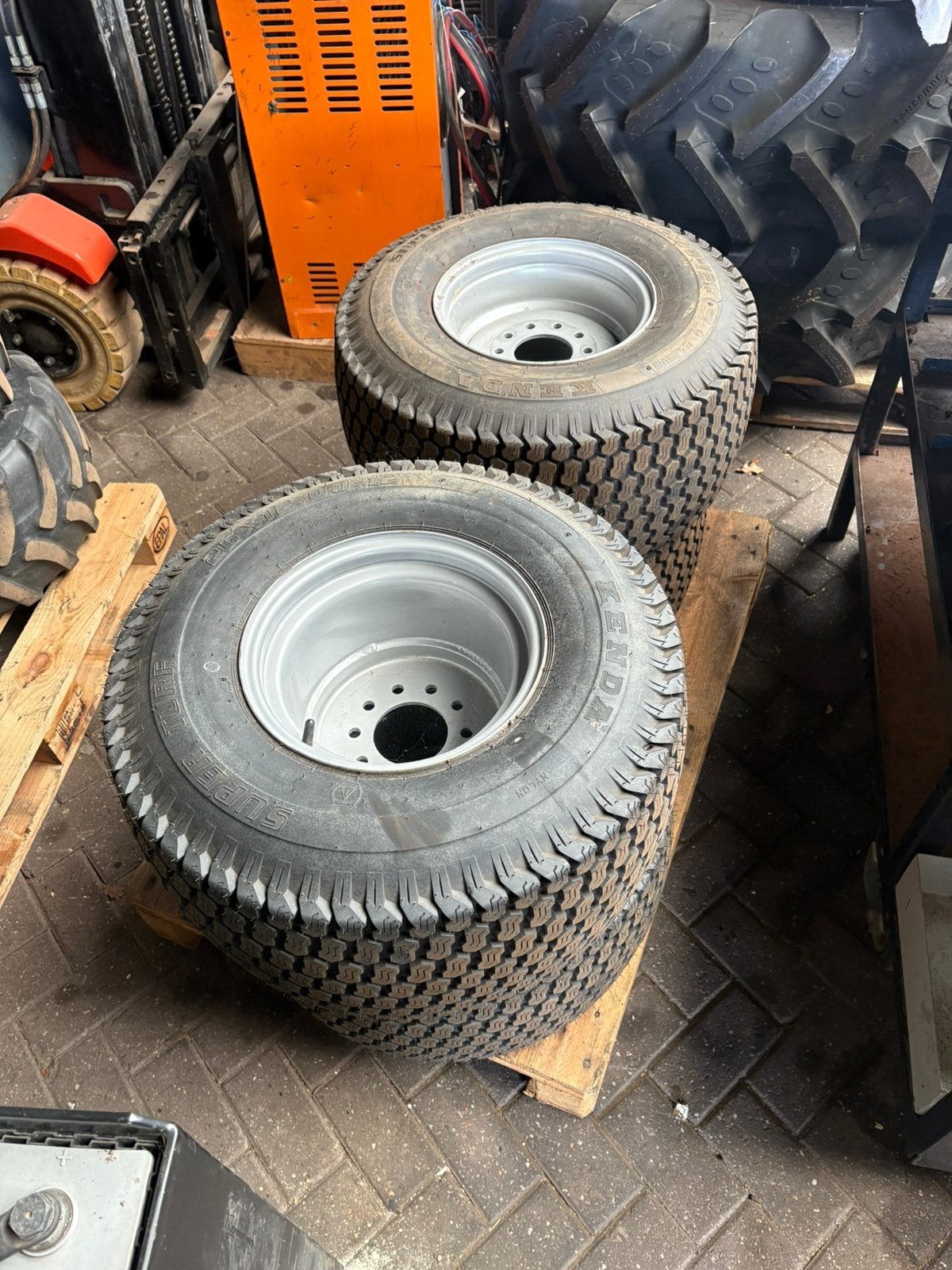 Set gazonbanden Avant - 26x12-12.00, Ophalen of Verzenden
