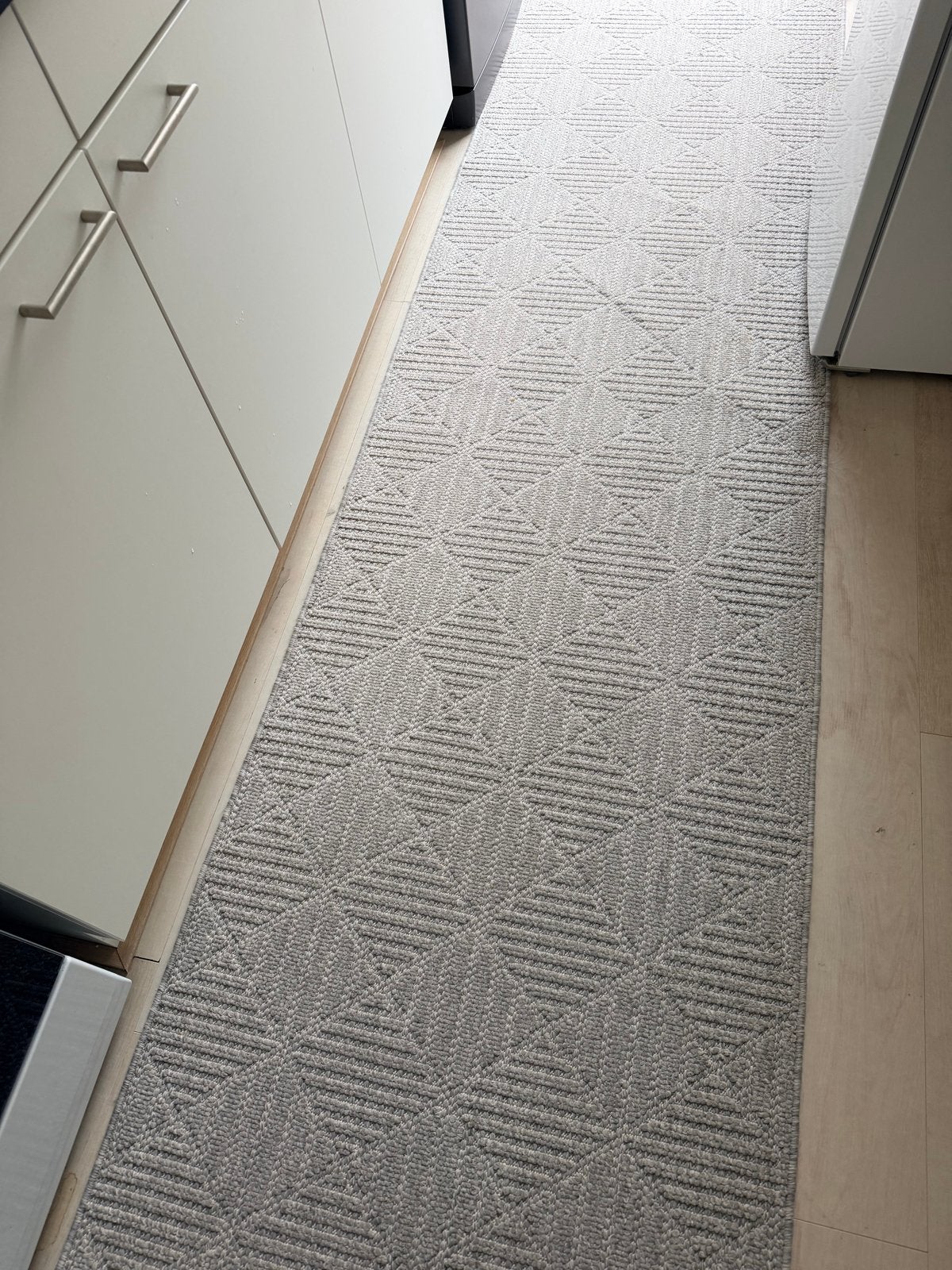 Tapijt 80x300 cm - Grijs met geometrisch patroon, Ophalen, 200 cm of meer, 50 tot 100 cm, Zo goed als nieuw