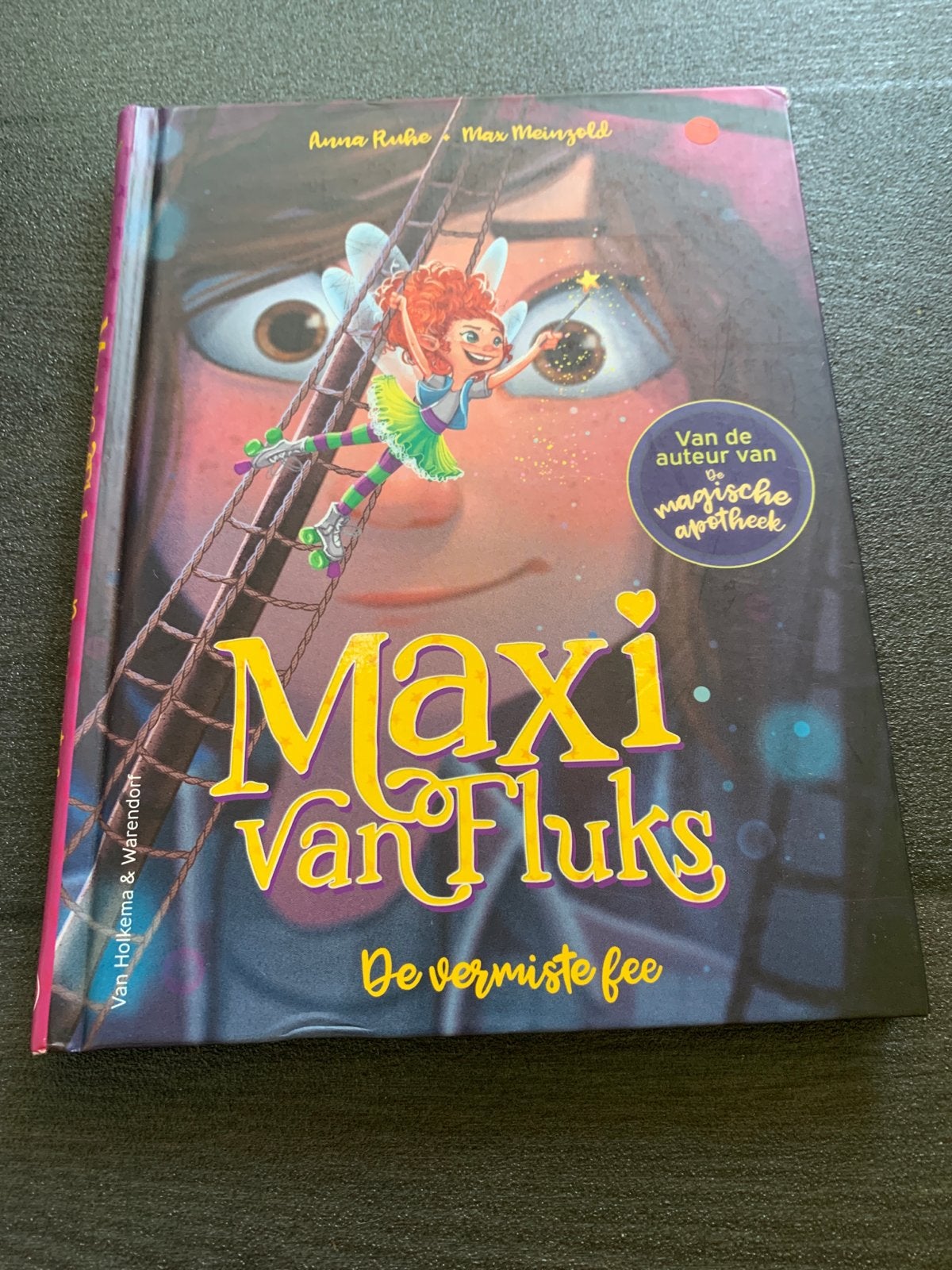 Maxi van Fluks - De vermiste fee (Anna Ruhe), Ophalen, Zo goed als nieuw, Fictie