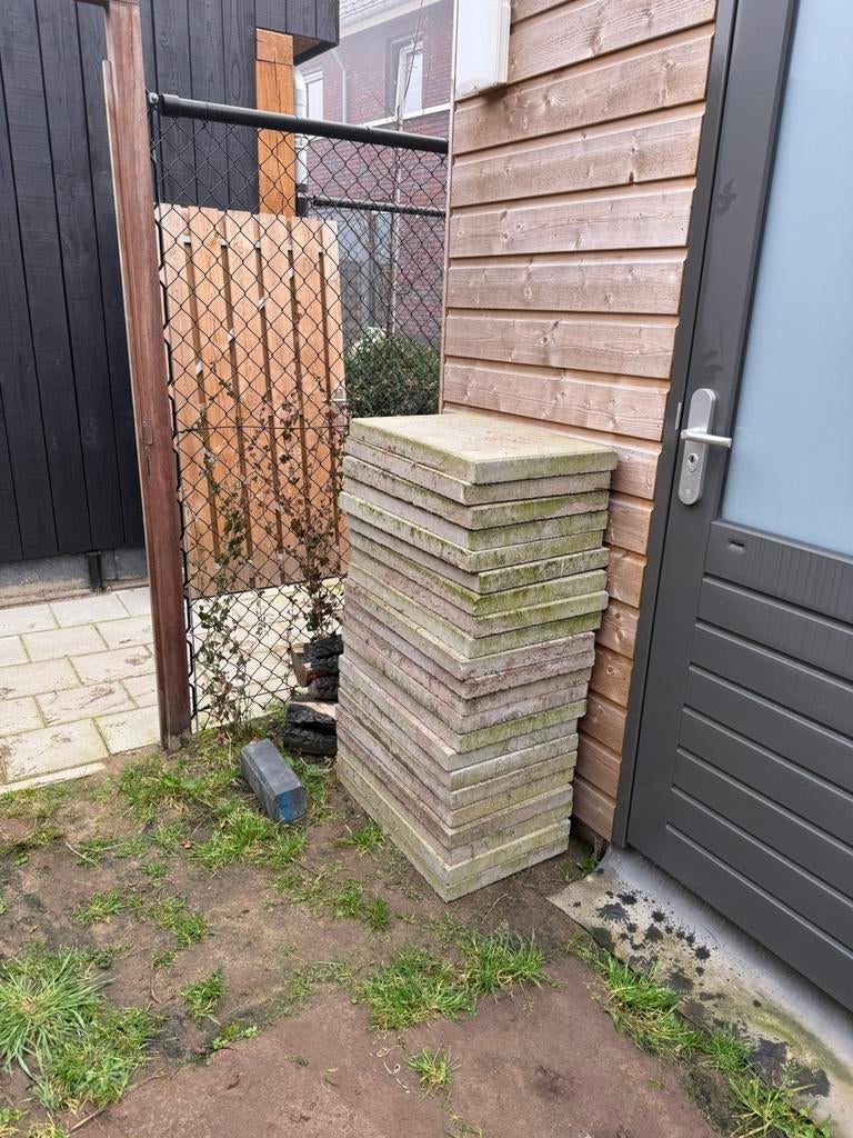 Staptegels 7 stuks beschikbaar GRATIS, Tuin en Terras, Tegels en Klinkers, Ophalen, Gebruikt, Beton, Overige typen