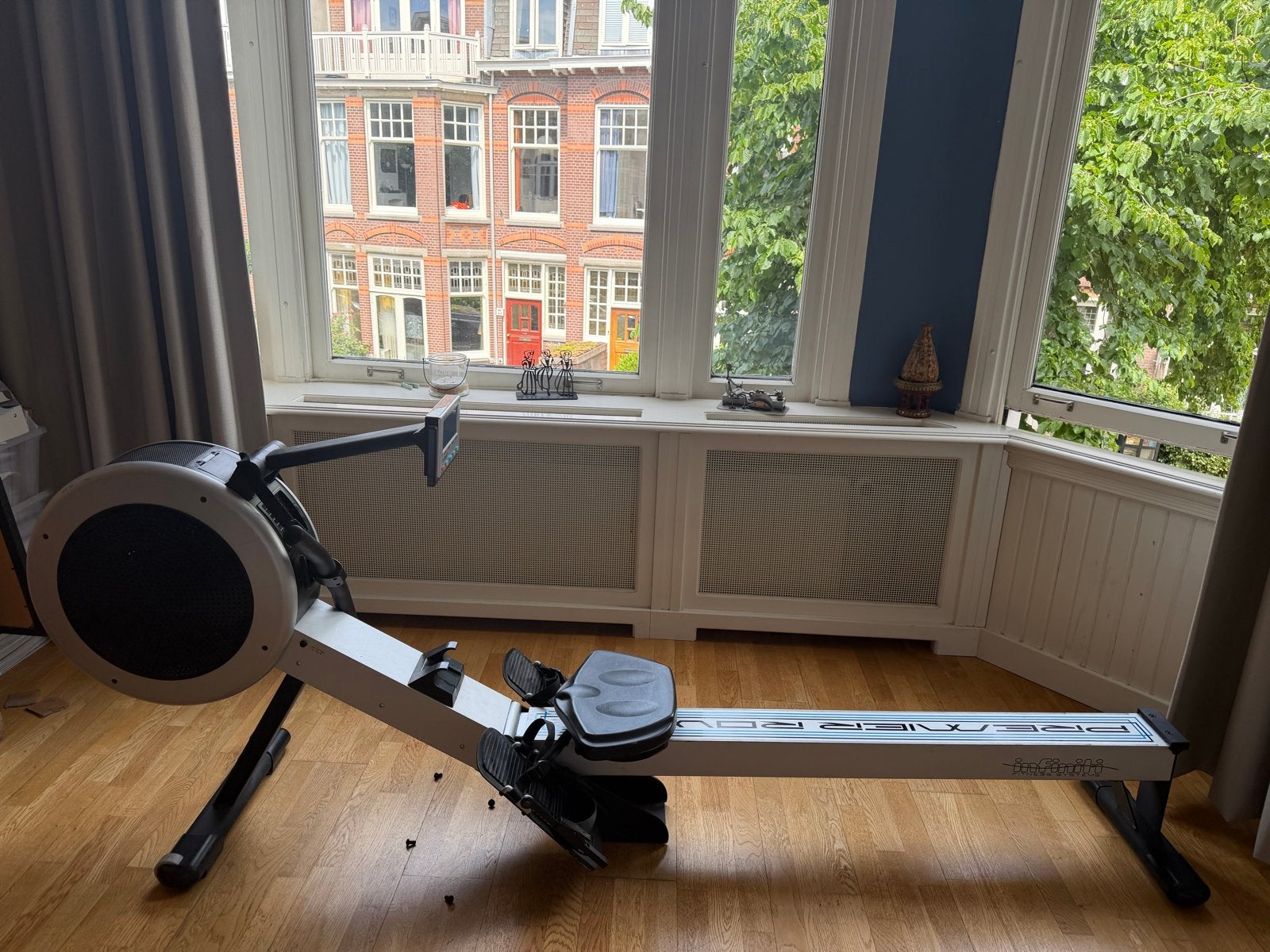 Infiniti Fitness Systems Roeitrainer R-100, Ophalen, Armen, Zo goed als nieuw, Metaal