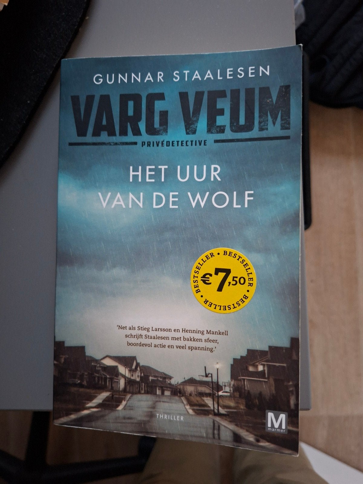 Gunnar Staalesen - Het uur van de wolf, Ophalen of Verzenden, Zo goed als nieuw, Gunnar Staalesen