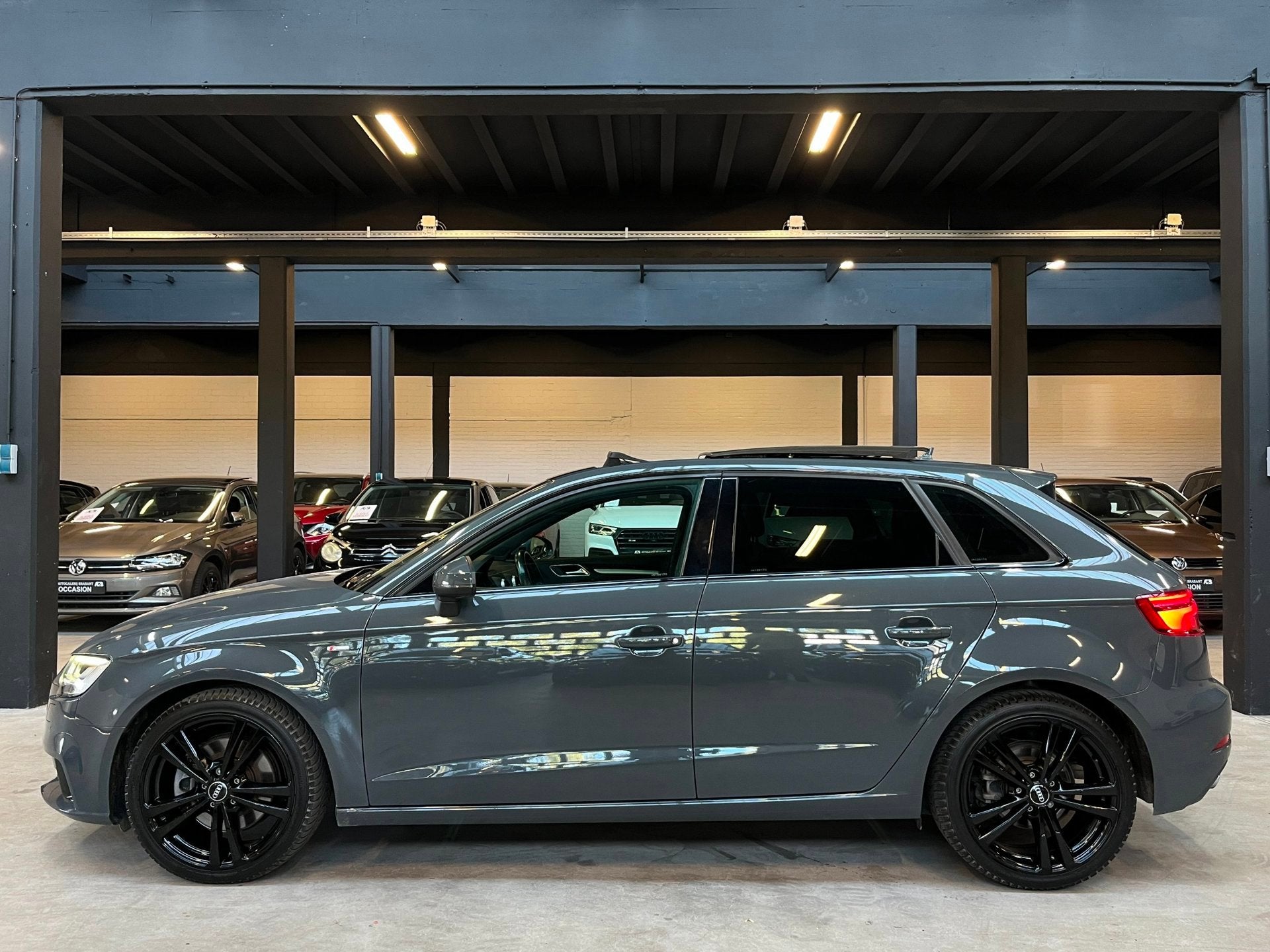 Audi A3 SPORTBACK 2.0 TFSI quattro Sport S Line Pano/Carplay, Auto's, Audi, Automaat, 730 kg, Gebruikt, Euro 6