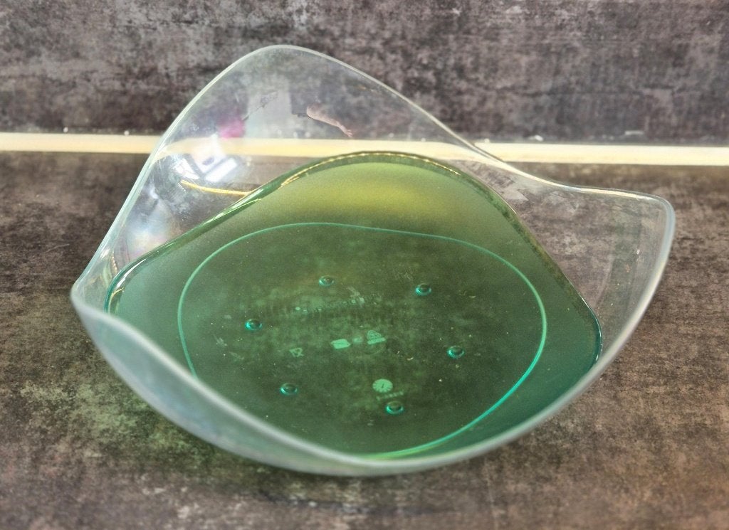 Tupperware Eleganzia Triang Schaal 1,5L Transparant/Groen, Ophalen of Verzenden, Zo goed als nieuw, Groen, Schaal