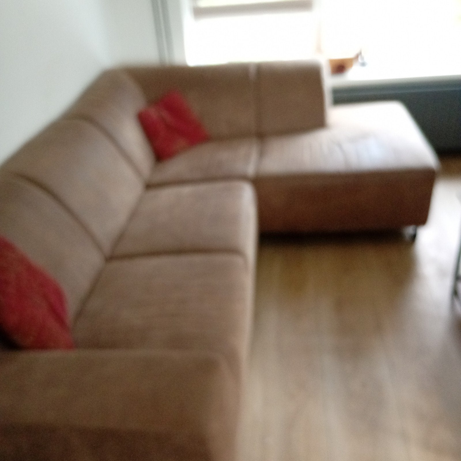 Comfortabele bruine hoekbank - Gebruikt, Huis en Inrichting, Banken | Bankstellen, Ophalen, 250 tot 300 cm, Gebruikt, 100 tot 125 cm