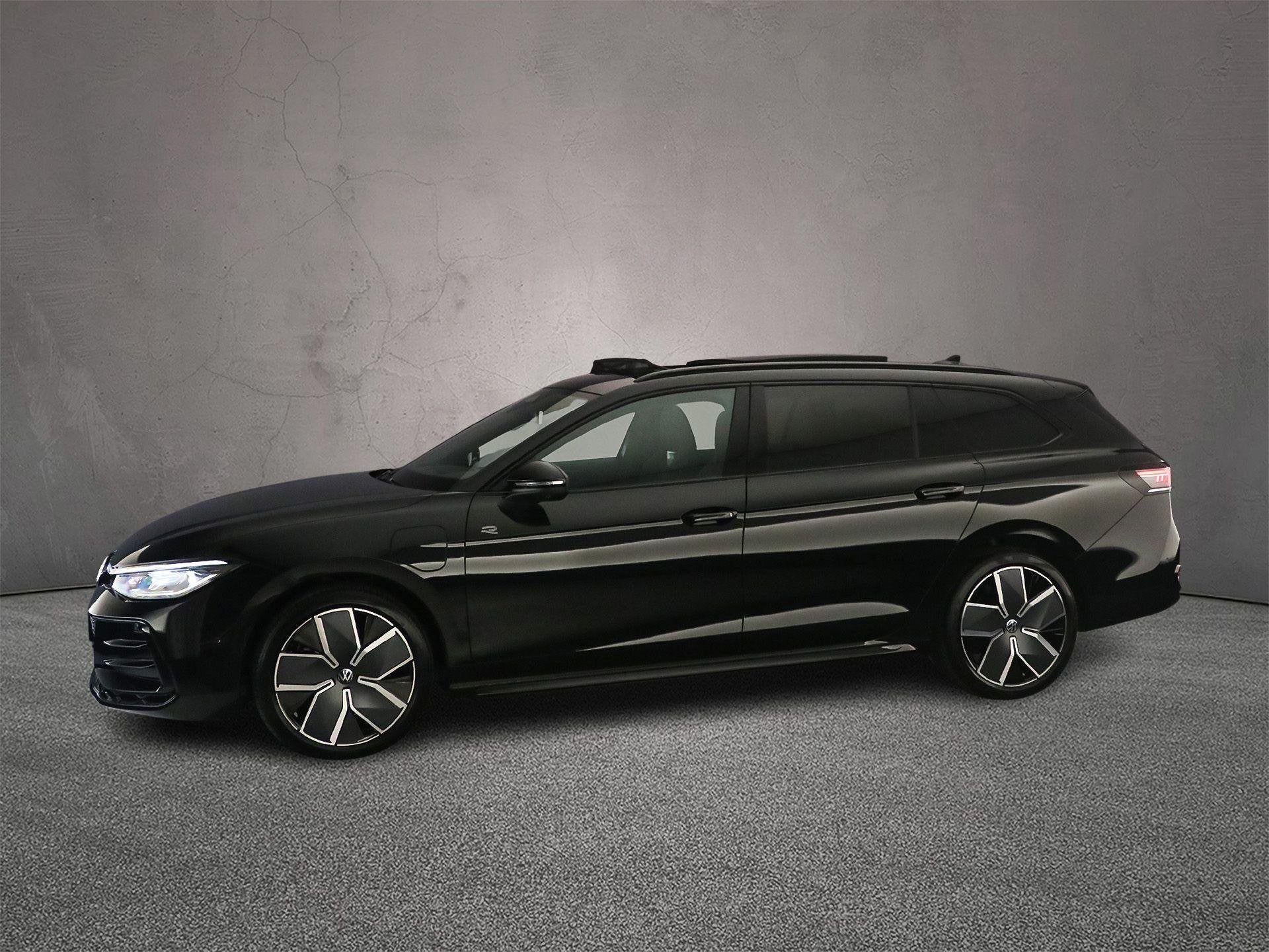Volkswagen Passat Variant R-Line Edition 1.5 TSI eHybrid 272, Auto's, Stof, Euro 6, 4 cilinders, 2000 kg
