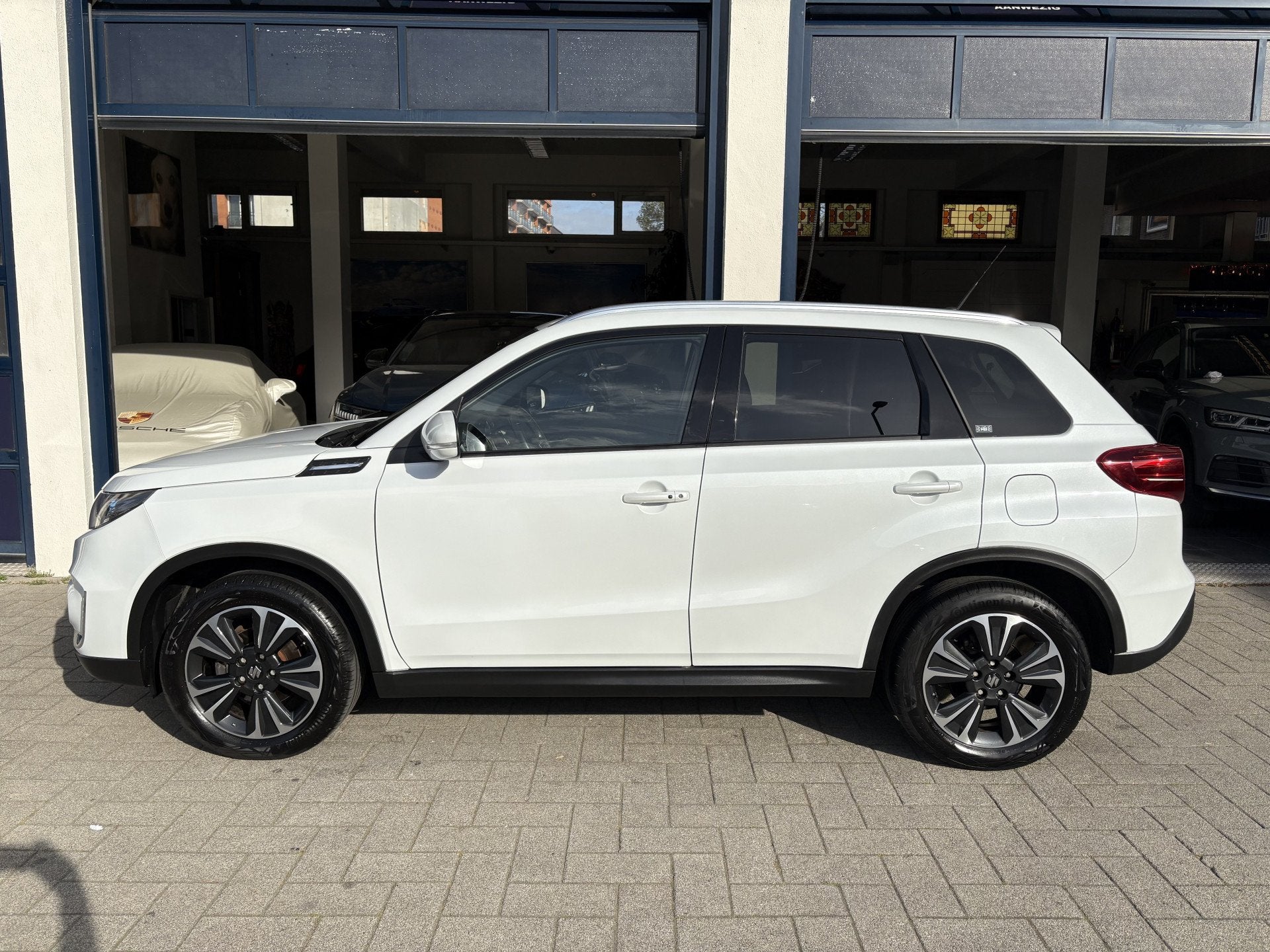 Suzuki Vitara 1.4 Boosterjet AllGrip Stijl 4WD/DEALER ONDERH, Gebruikt, Euro 6, 4 cilinders, 400 kg