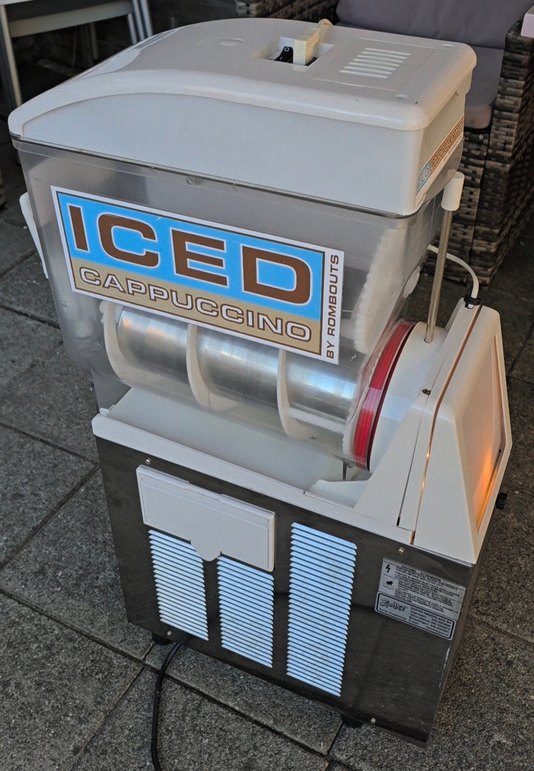 Slush machine lunamil, Ophalen