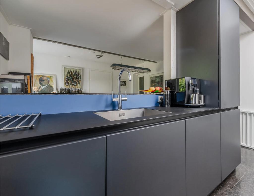 Moderne keuken met Belling Kensington 90EI inductiefornuis., Ophalen, Gebruikt, Overige materialen, Hoekkeuken