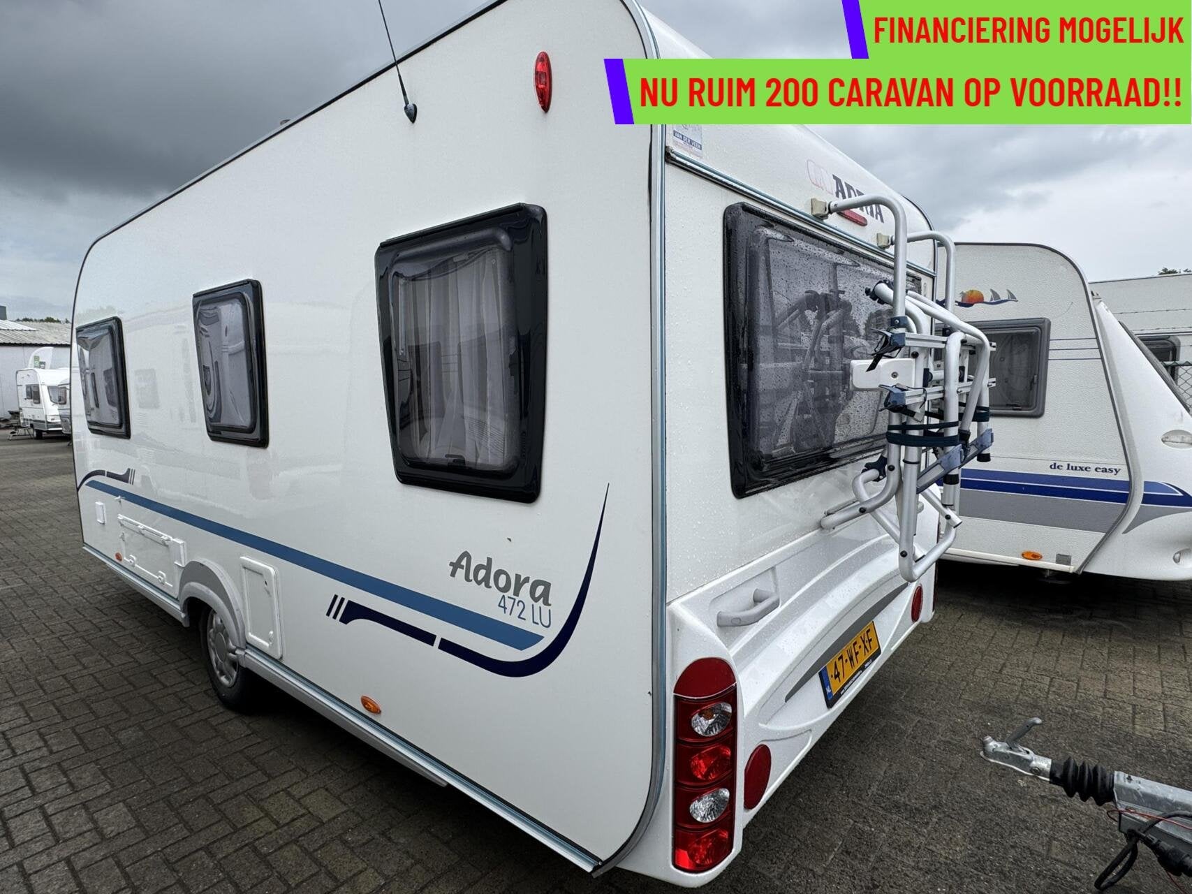 Adria ADORA 472 LU, ENKELE BEDDEN, RONDZIT, MOVER, VOORTENT, Caravans en Kamperen, Caravans, Mover, Bedrijf, Adria, 6 tot 7 meter