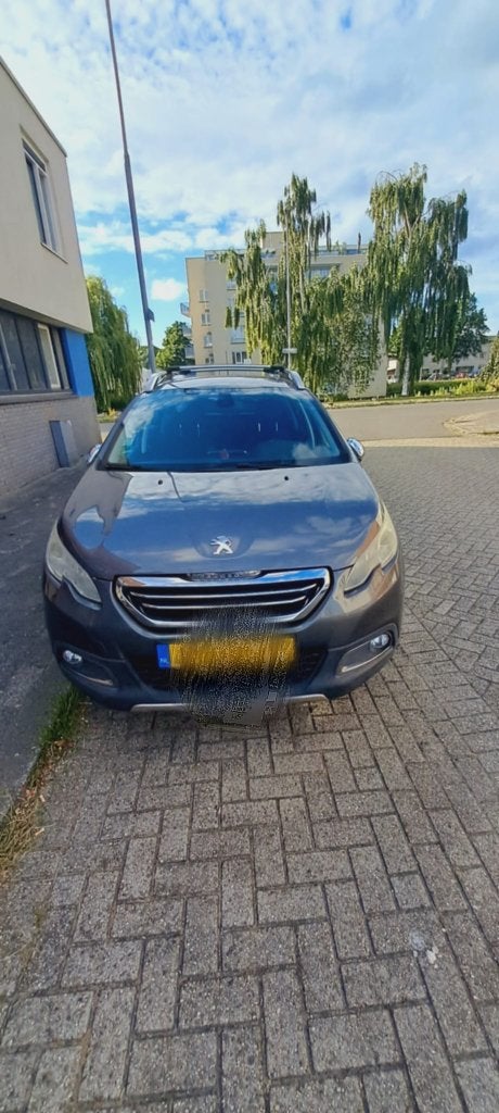 Peugeot 2008 model - AT : Excellent condition, Auto's, Automaat, Zwart, Alcantara, Particulier