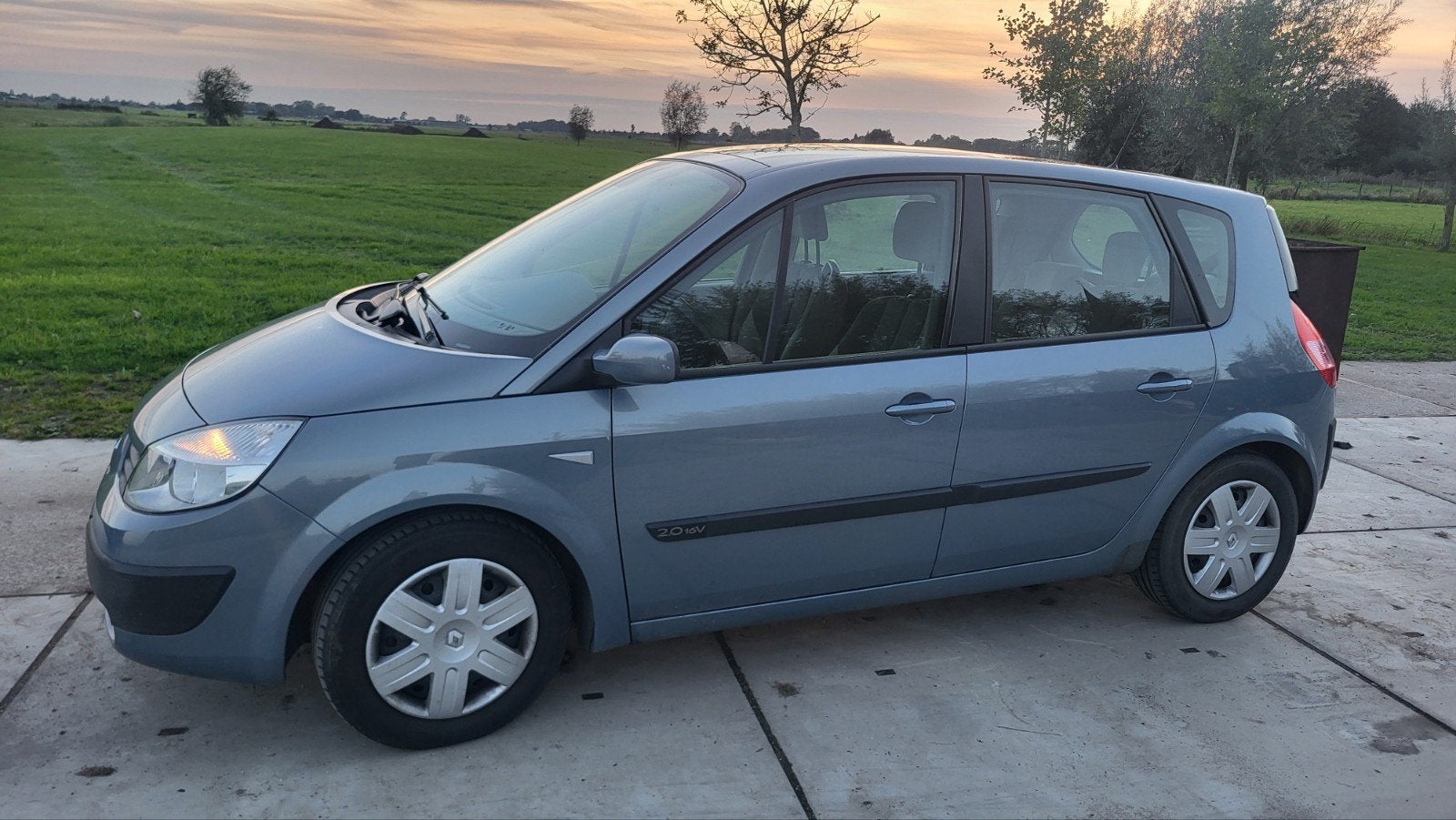 Renault Scénic 2.0 16V 99KW Autcom AUT Euro4 2005 Blauw, Auto's, 1998 cc, 1250 kg, 4 cilinders, Blauw