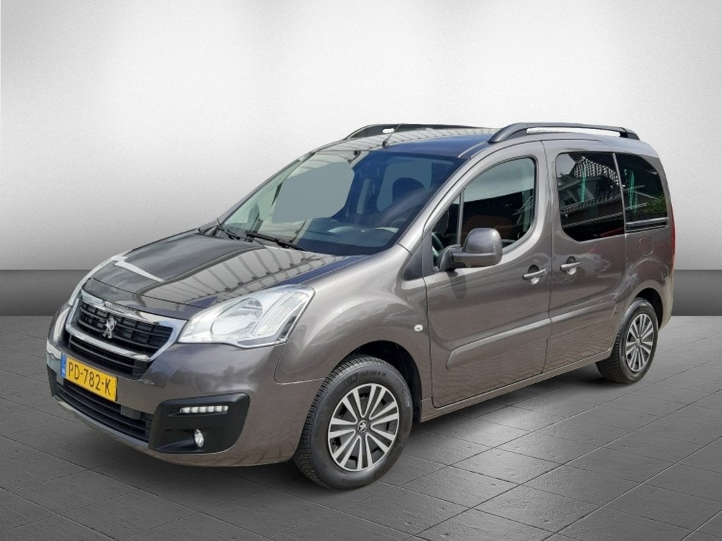 Peugeot Partner Tepee 1.2 PureTech Active Trekhaak/Cruise-co, Auto's, Voorwielaandrijving, Gebruikt, 1199 cc, Handgeschakeld