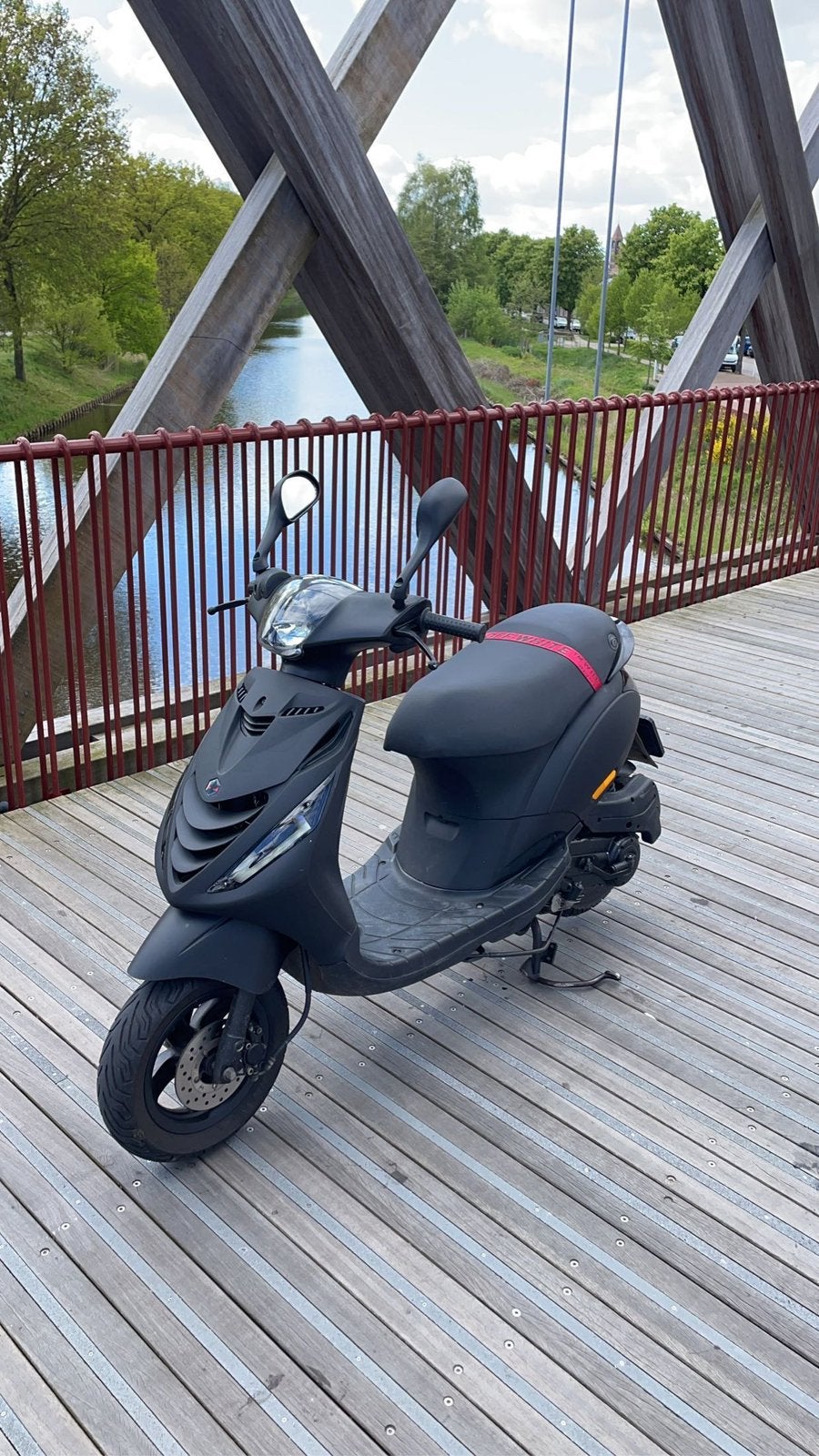Piaggio zip 80cc 4takt 2017, Ophalen, Maximaal 45 km/u, Zip, Zo goed als nieuw