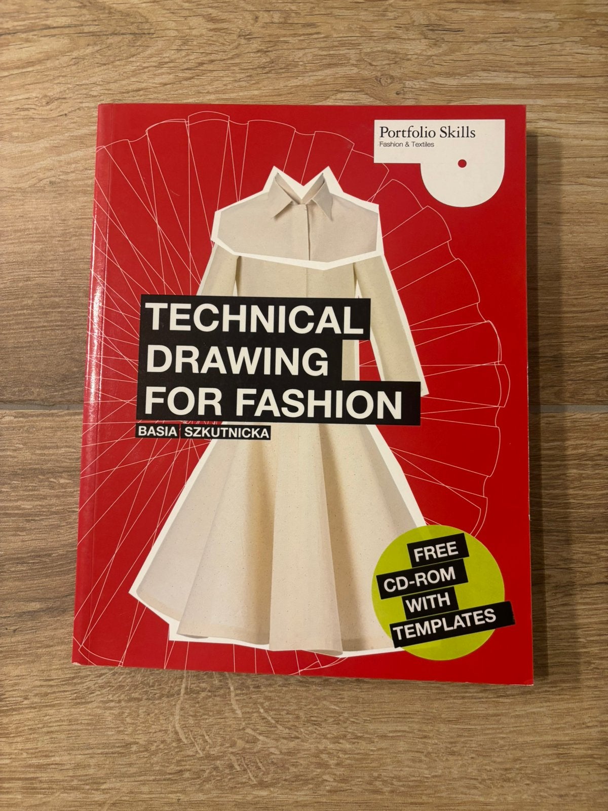 Technical Drawing for Fasion, Boeken, Mode, Ophalen of Verzenden, Zo goed als nieuw, Mode algemeen