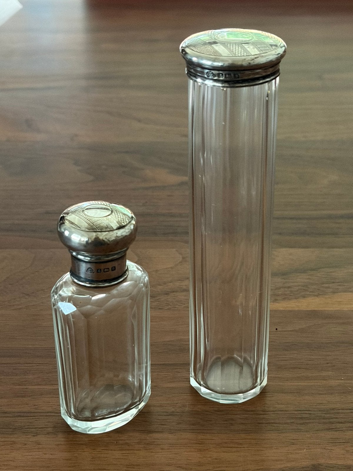 Antiek parfumflesje en tandenborstelkoker (zilver, UK, 1926), Antiek en Kunst, Ophalen of Verzenden, Zilver