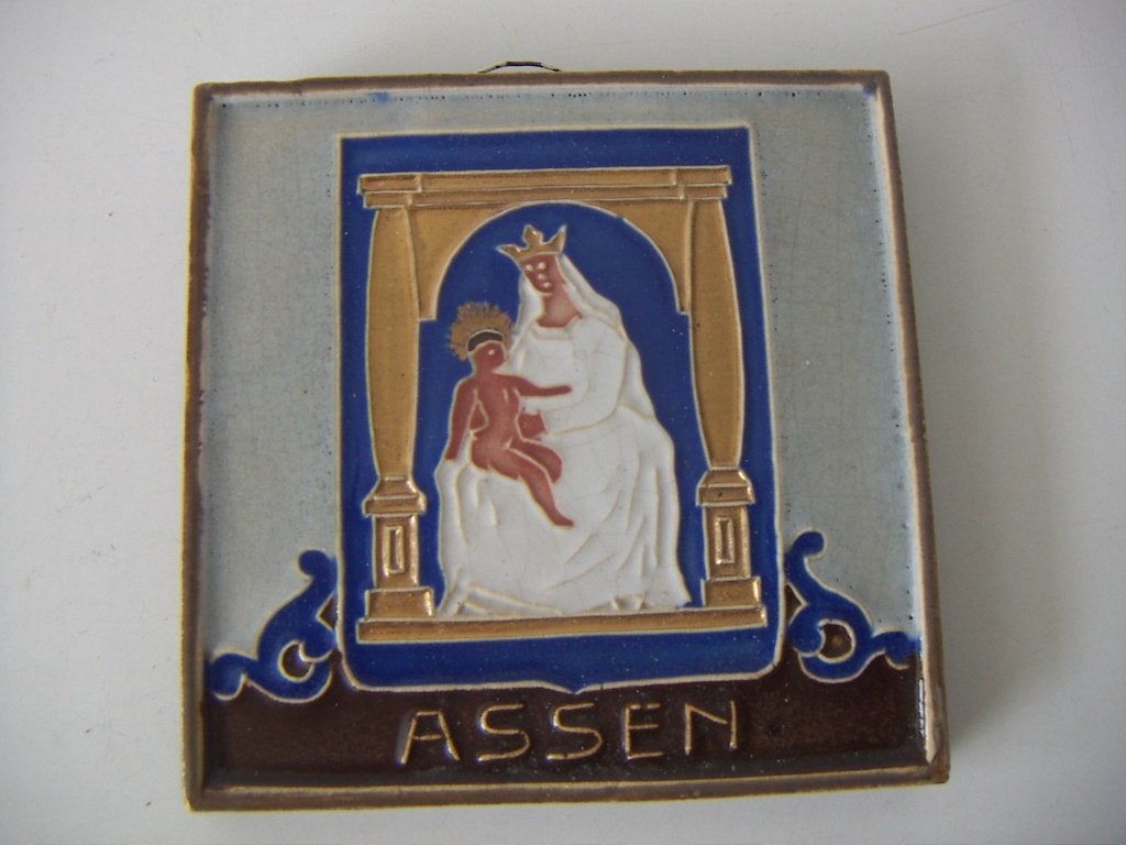 Westraven keramiek tegeltje jr1920 . Madonna met kind. Assen, Ophalen of Verzenden