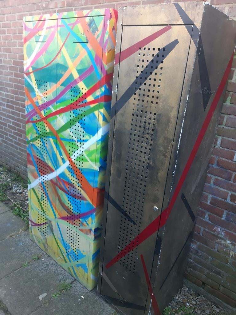 Unieke Kunstzinnige lockers (street art style) - Set van 2, Huis en Inrichting, Kasten | Lockerkasten, Ophalen, Gebruikt, Modern, Abstract, Industrieel, Street Art