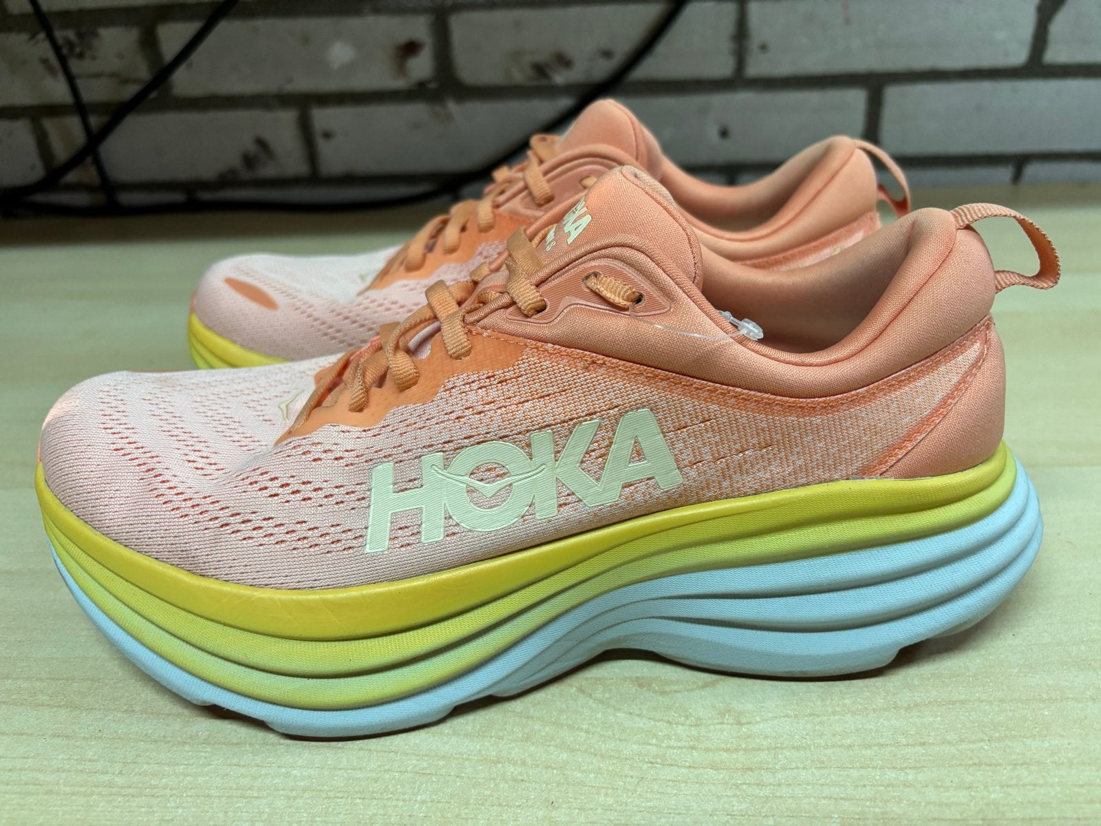Hoka Bondi 8 Hardloopschoenen - Zo goed als nieuw, Overige merken, Hardloopschoenen, Ophalen of Verzenden, Zo goed als nieuw