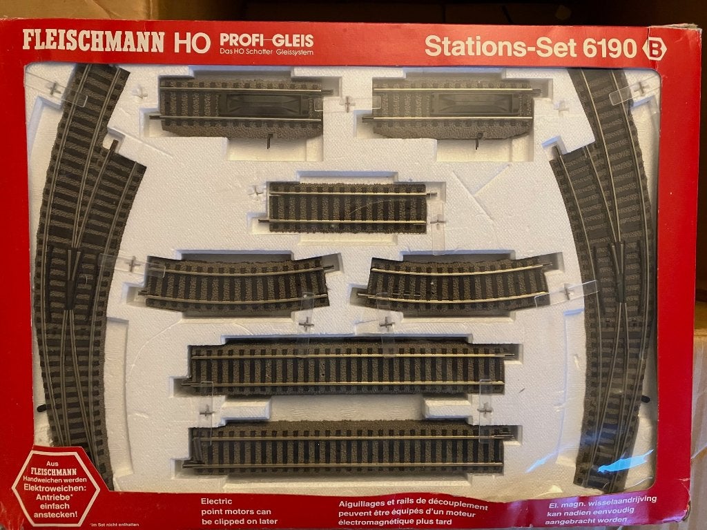 Fleischmann H0 Profi Rails stations set 6191, Hobby en Vrije tijd, Gebruikt, Gelijkstroom, Fleischmann, Rails