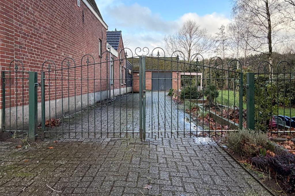 Sierpoort / hekwerk – breedte 330 cm, Tuin en Terras, Tuinhekken en Hekwerk, Ophalen, Met poort, Gebruikt, Sierhekwerk
