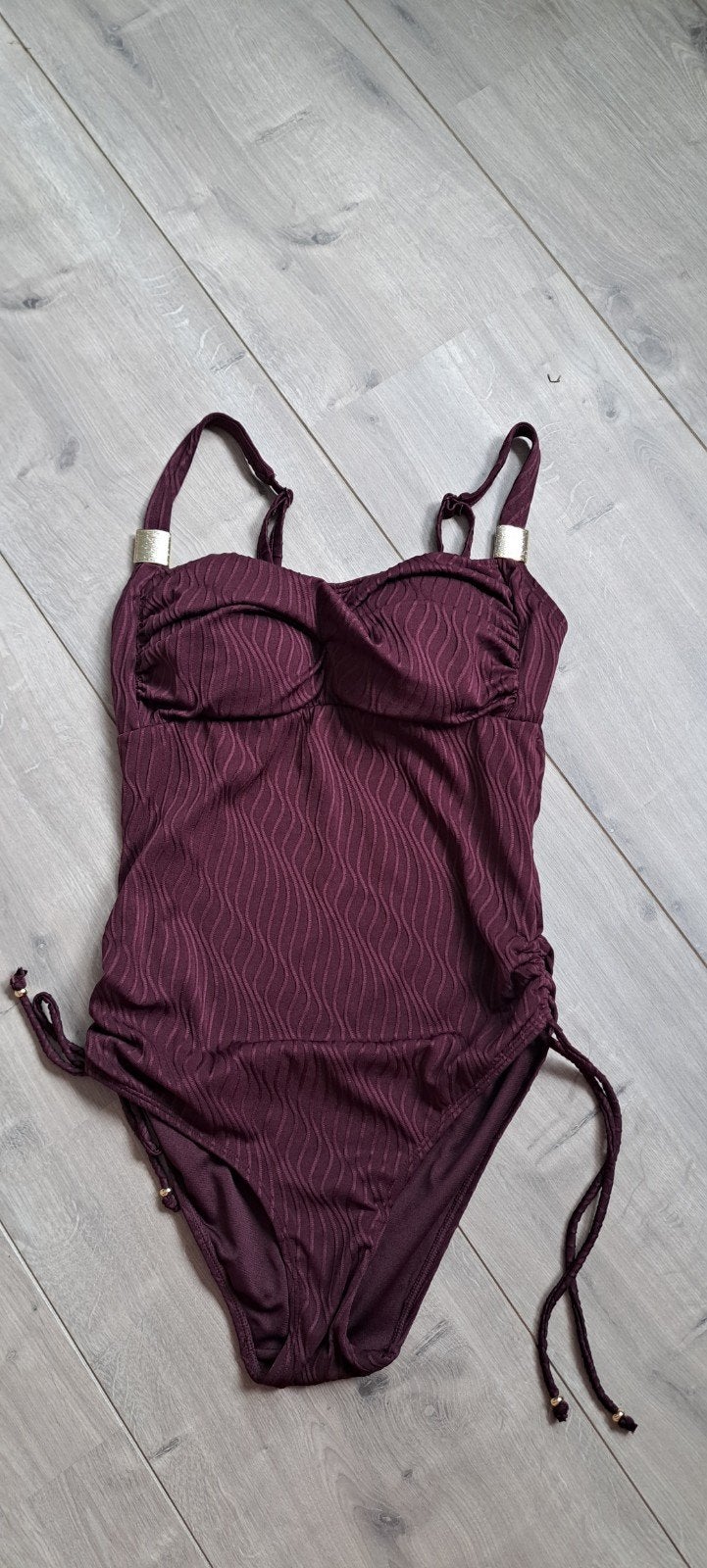 Badpak Wibra, maat 40, Kleding | Dames, Badmode en Zwemkleding, Wibra, Ophalen of Verzenden, Zo goed als nieuw, Badpak