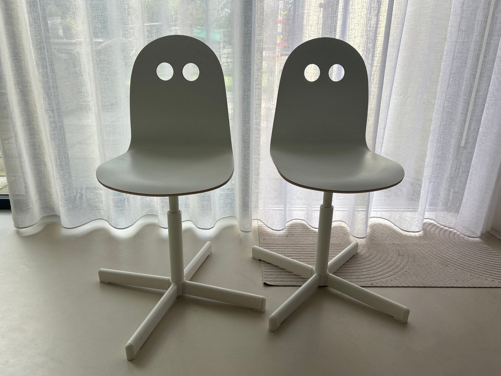 2 IKEA kinder bureaustoelen, Ophalen, Gebruikt, Wit, Bureaustoel