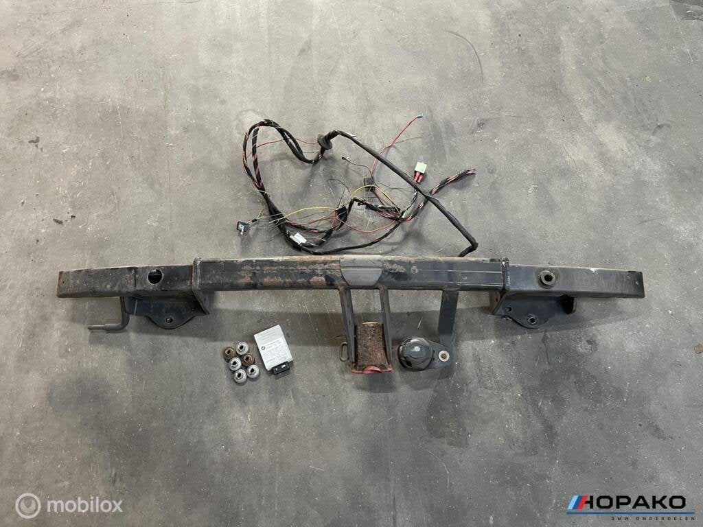 Afneembare trekhaak westfalia E90 E91 (zonder kogel), Auto-onderdelen, Gebruikt, Ophalen of Verzenden, BMW, BMW