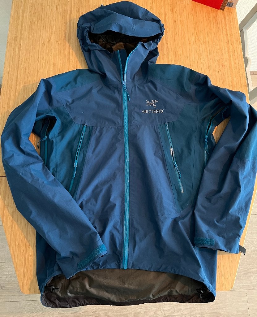 Arc'teryx Alpha AR Hardshell Gore-Tex Jas - Blauw, Ophalen of Verzenden, Zo goed als nieuw, Kleding