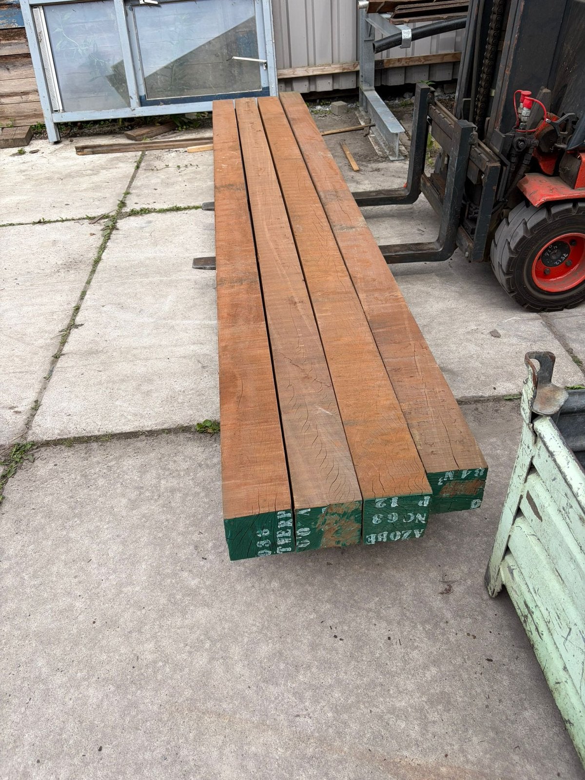 12 Azobe palen, Tuin en Terras, Palen, Balken en Planken, Palen, Ophalen of Verzenden, Zo goed als nieuw, Hardhout