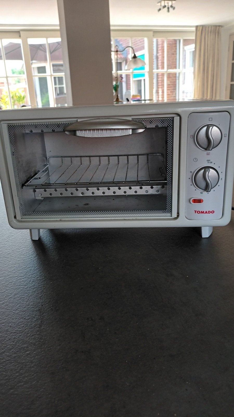 Tomado Mini-oven MBO-700, Ophalen of Verzenden, Minder dan 45 cm