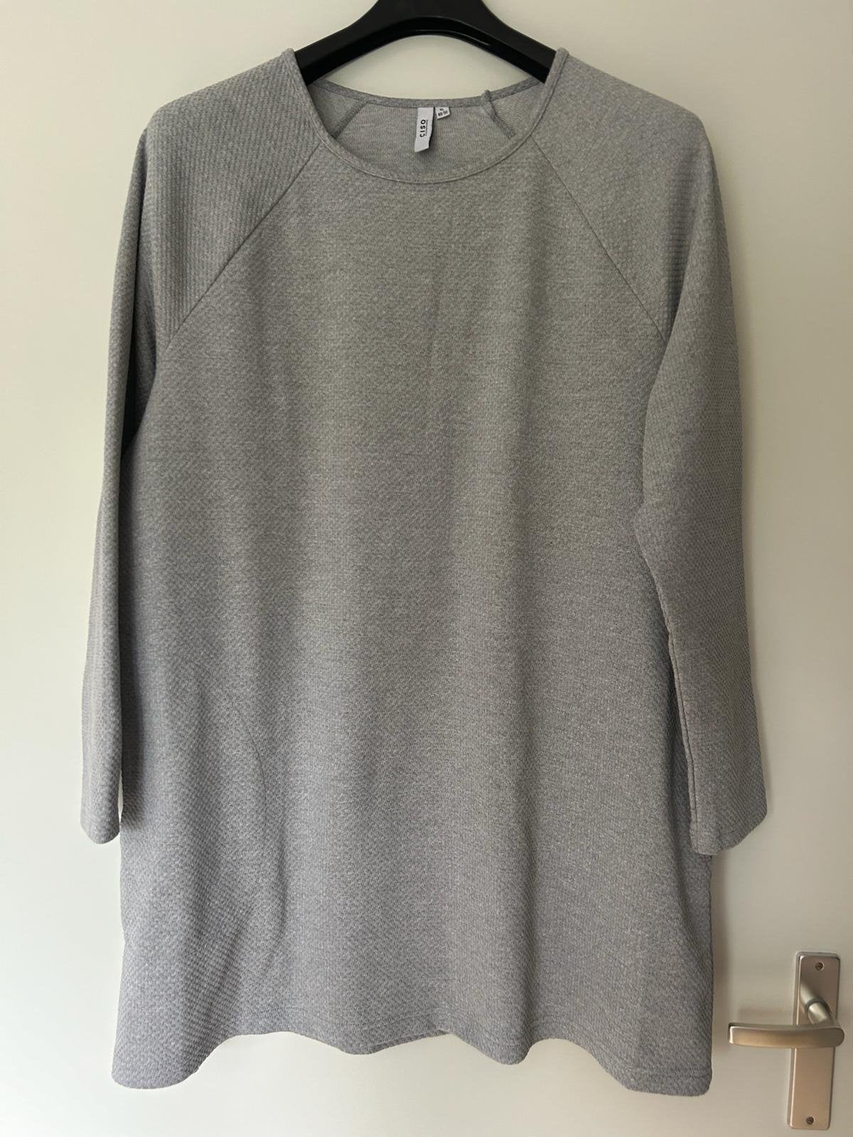Zgan! Prachtige lichtgrijze halflange trui Ciso maat 48/50, Kleding | Dames, Ciso, Ophalen of Verzenden, Zo goed als nieuw, Grijs