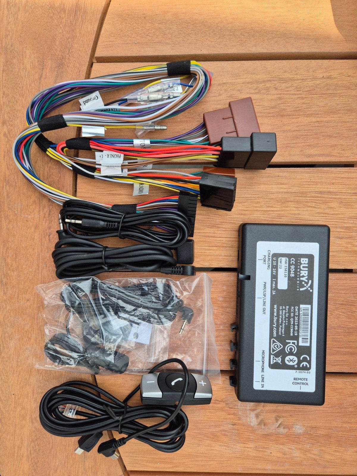 Bury C 9048 Bluetooth Carkit met 3-toetsen afstandsbediening, Ophalen of Verzenden, Nieuw