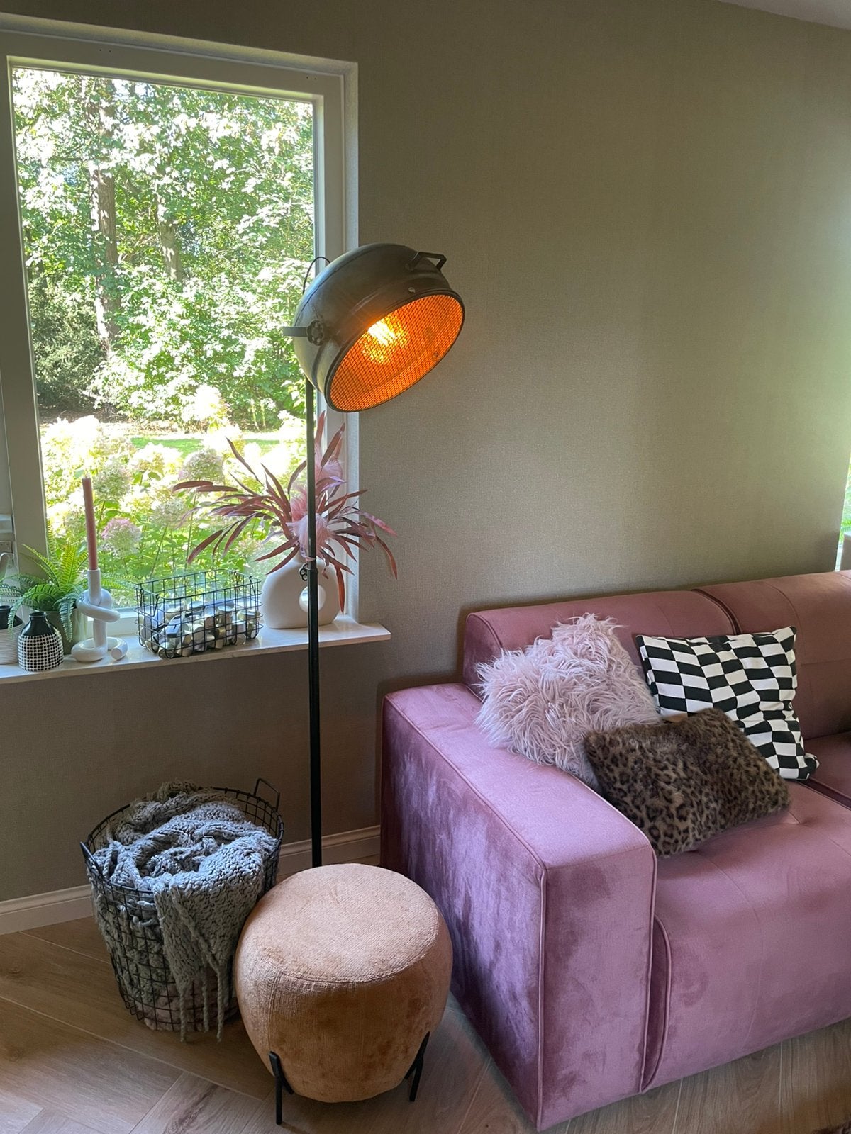 Industriële vloerlamp / staande lamp – 3 stuks beschikbaar, Ophalen, Zo goed als nieuw, Metaal, 150 tot 200 cm
