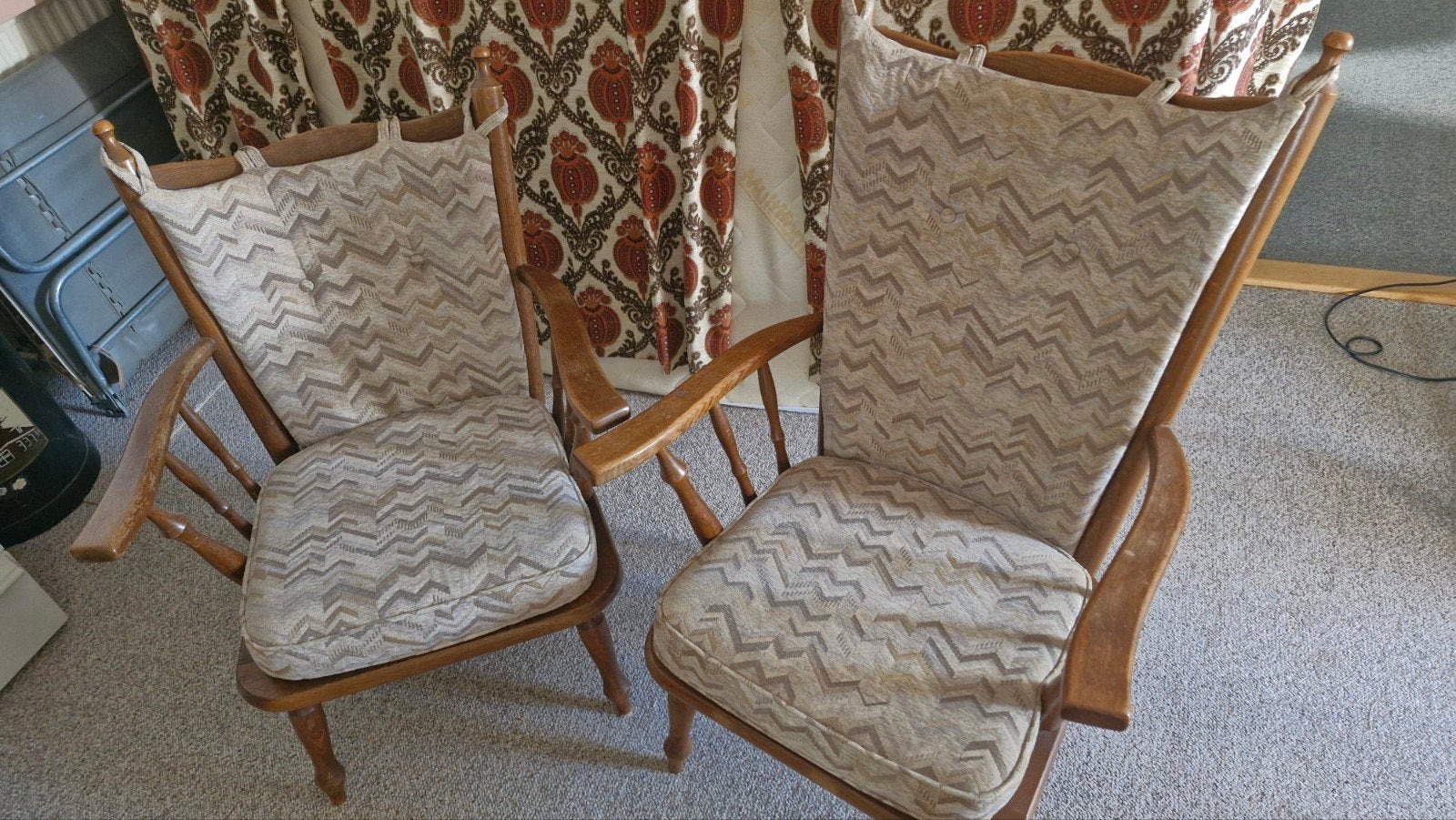 2 retro vintage salon stoelen - fauteuil, Ophalen