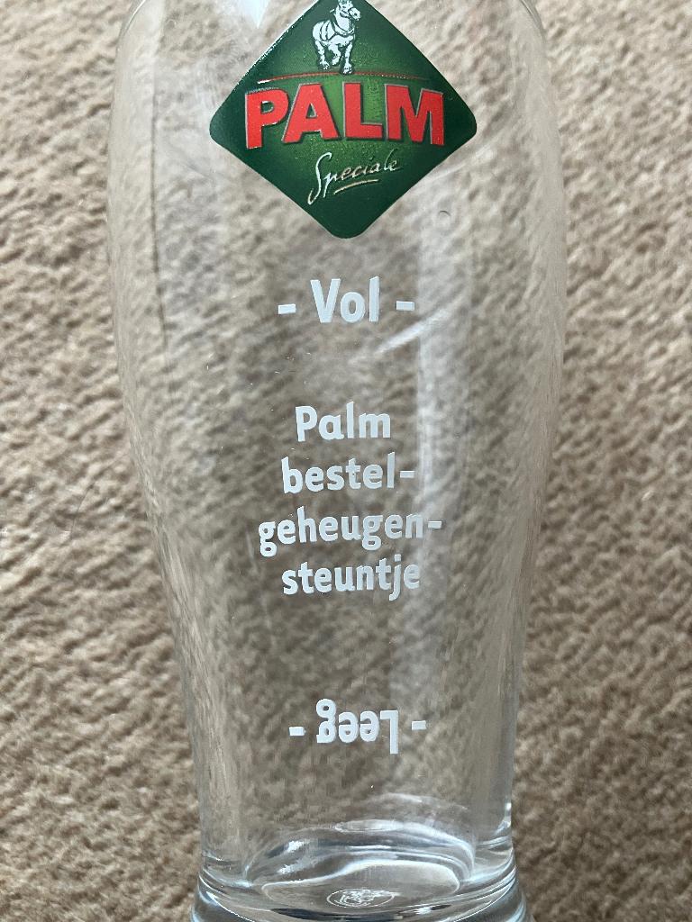 Palm Speciale glas met geheugen steuntje, Verzamelen, Biermerken, Zo goed als nieuw, Glas of Glazen, Palm, Ophalen