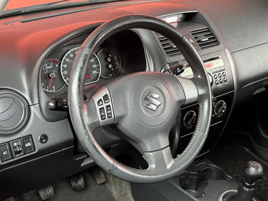 Suzuki SX4 1.6 Shogun | Airco | Radio CD | Trekhaak | APK 08, 15 km/l, Gebruikt, 4 cilinders, Handgeschakeld