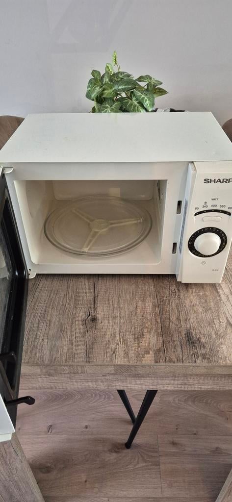 Sharp R-210 Magnetron - Wit, Gebruikt, Ophalen, Gebruikt, Magnetron, Draaiplateau