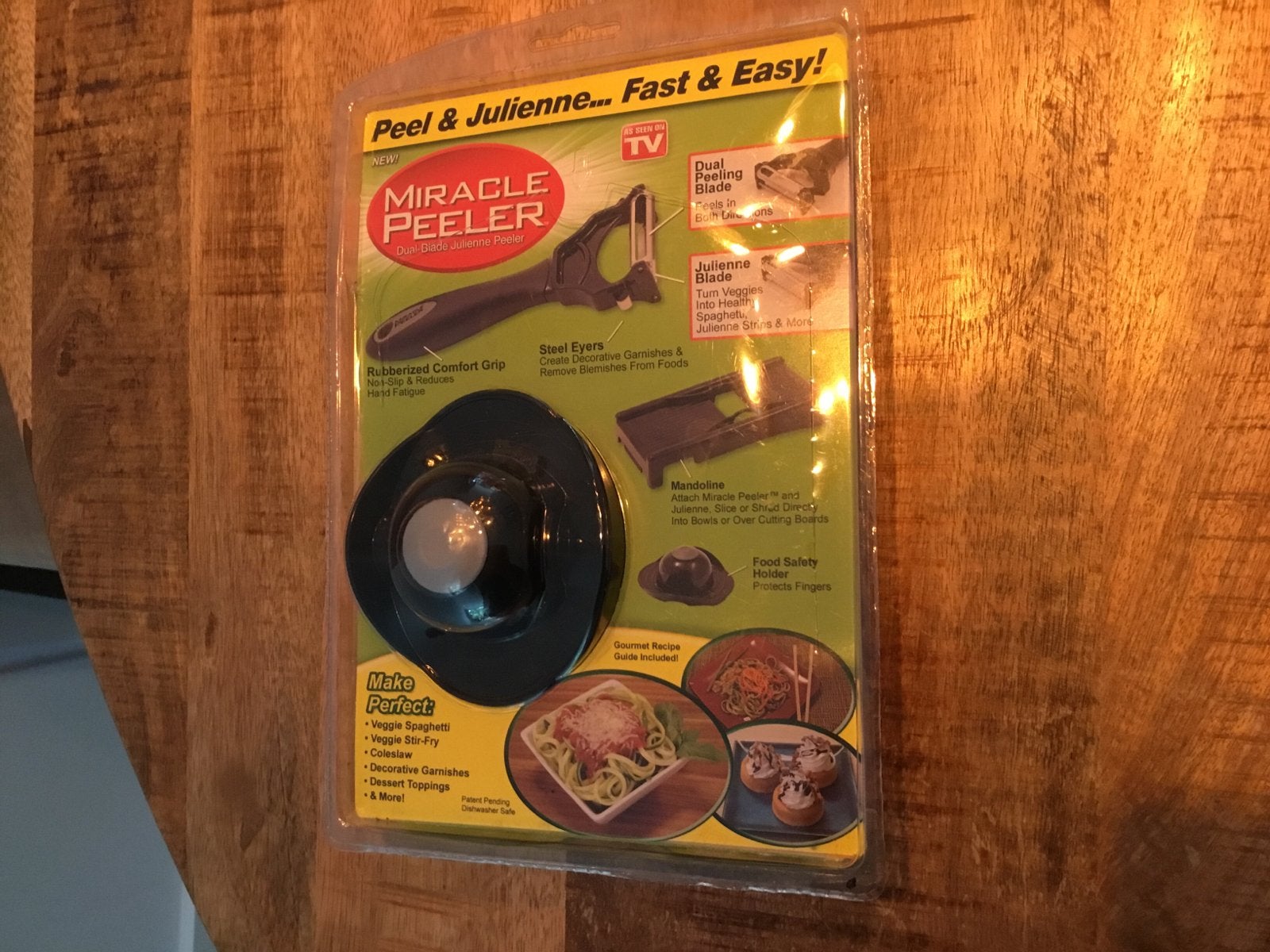 Miracle Peeler 2-in-1 Dunschiller en Juliennesnijder, Ophalen, Overige typen, Kunststof, Nieuw