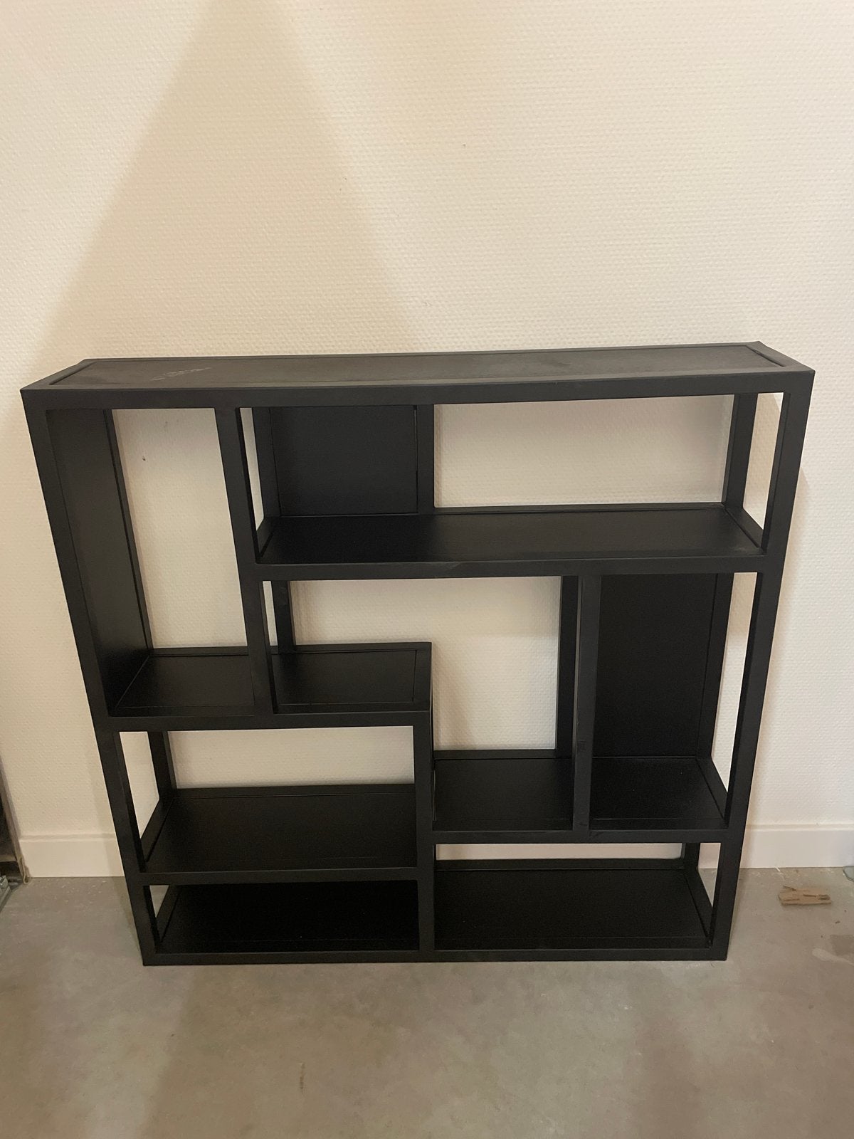 Zwart Mango Houten Wandrek 75x75cm (lichte beschadigingen), Huis en Inrichting, Kasten | Boekenkasten, Met plank(en), Gebruikt