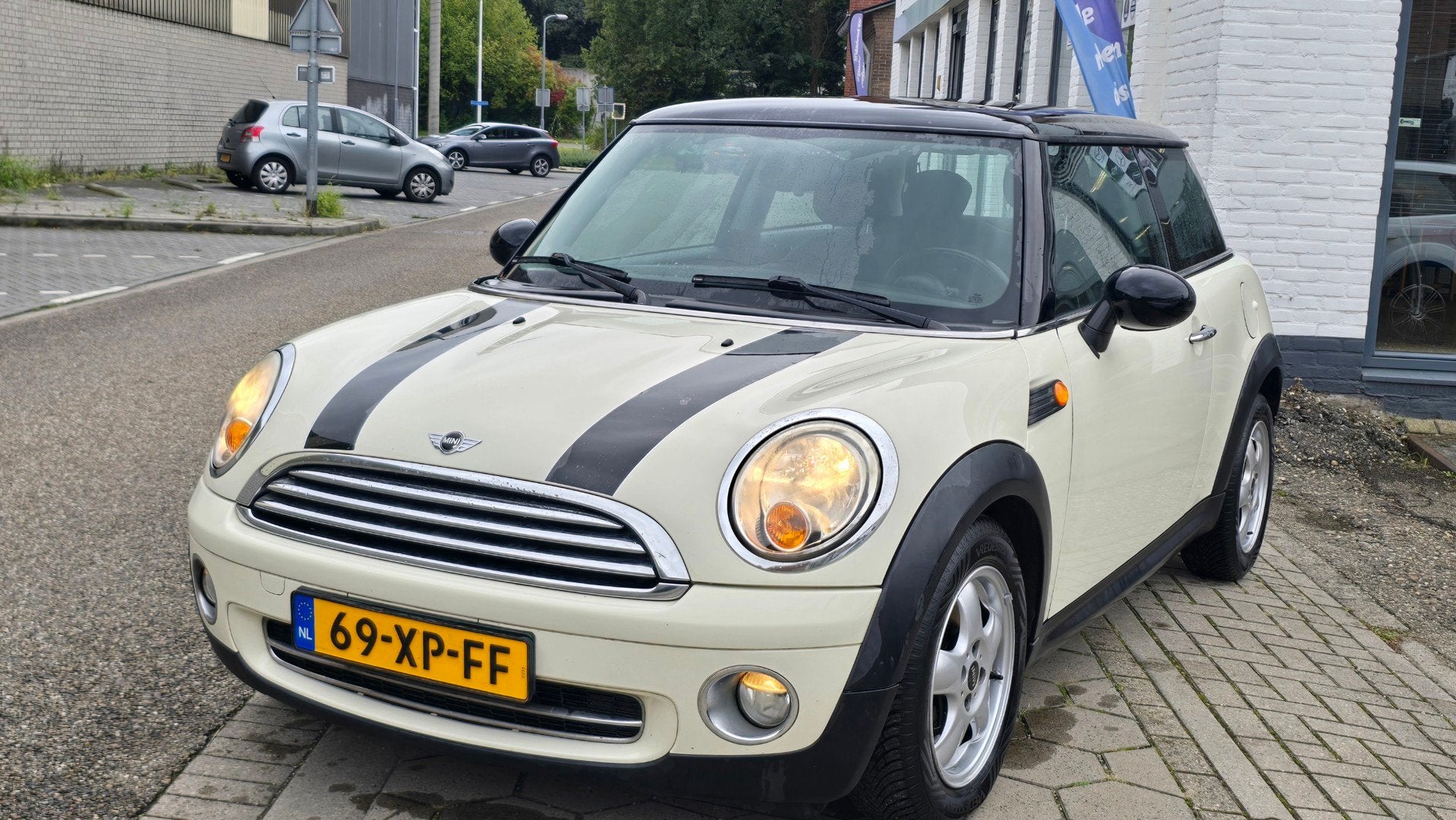 Mini 3-Deurs 1.6 Cooper Pepper*nap*apk*airco ijs*rijs goed*i, Voorwielaandrijving, 750 kg, 4 cilinders, 4 stoelen