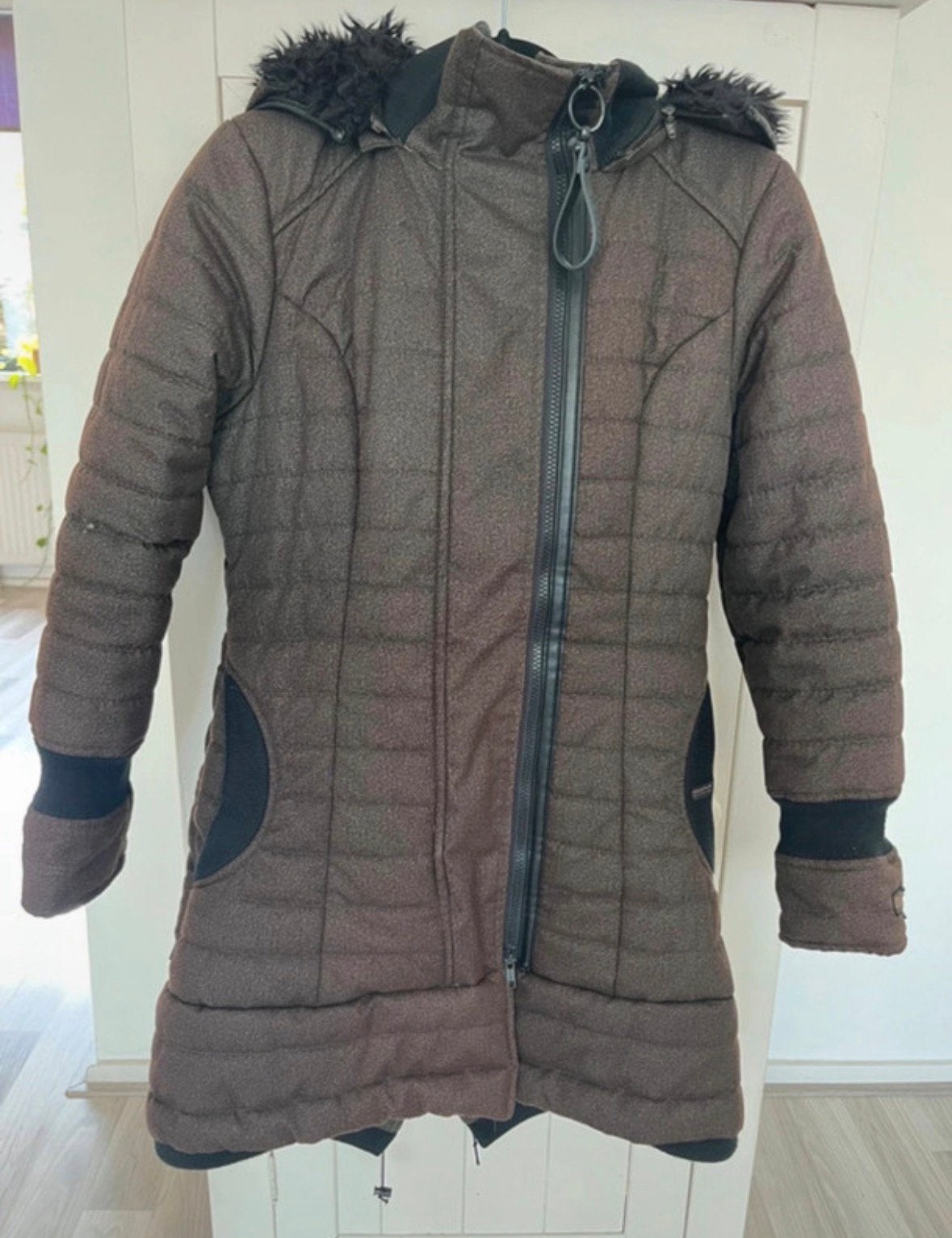 Winterjas Khujo, Ophalen of Verzenden, Zo goed als nieuw