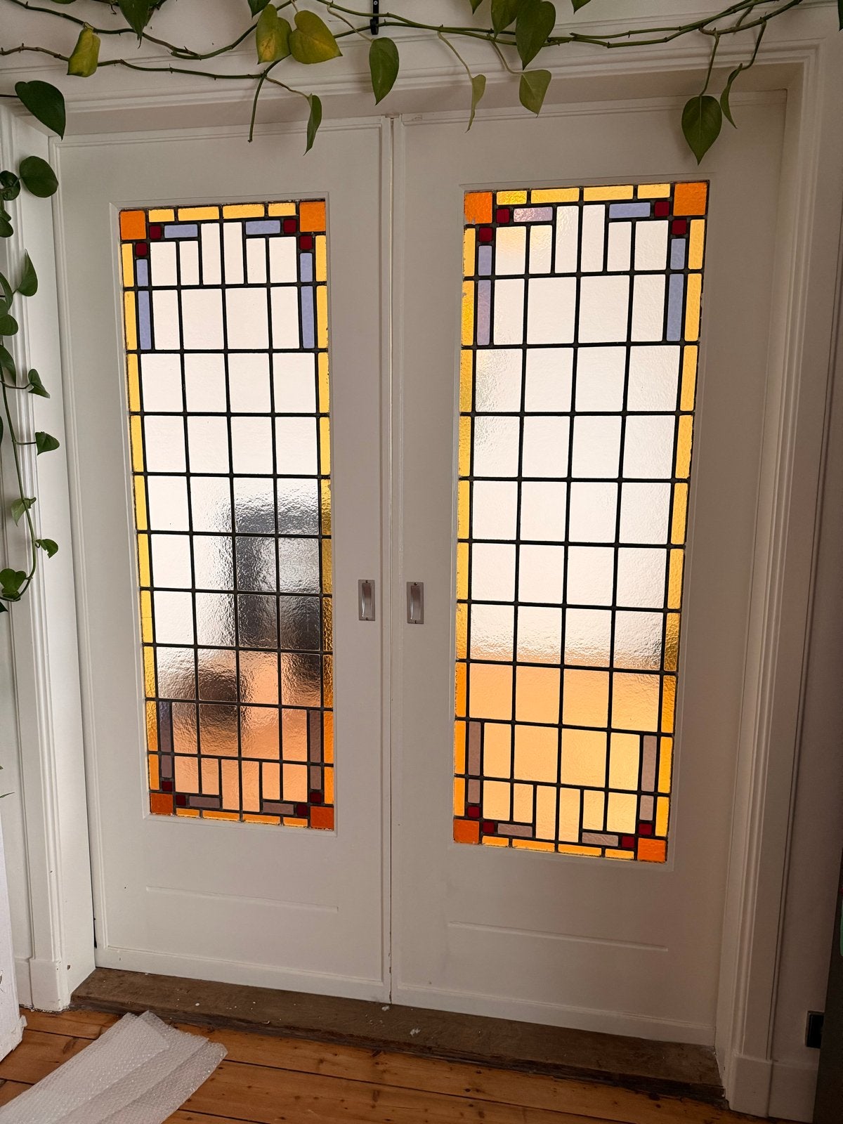 Glas in lood ensuite deuren(vermoedelijk)1924 met kozijn, Doe-het-zelf en Verbouw, Deuren en Horren, Ophalen, Gebruikt, 80 tot 100 cm