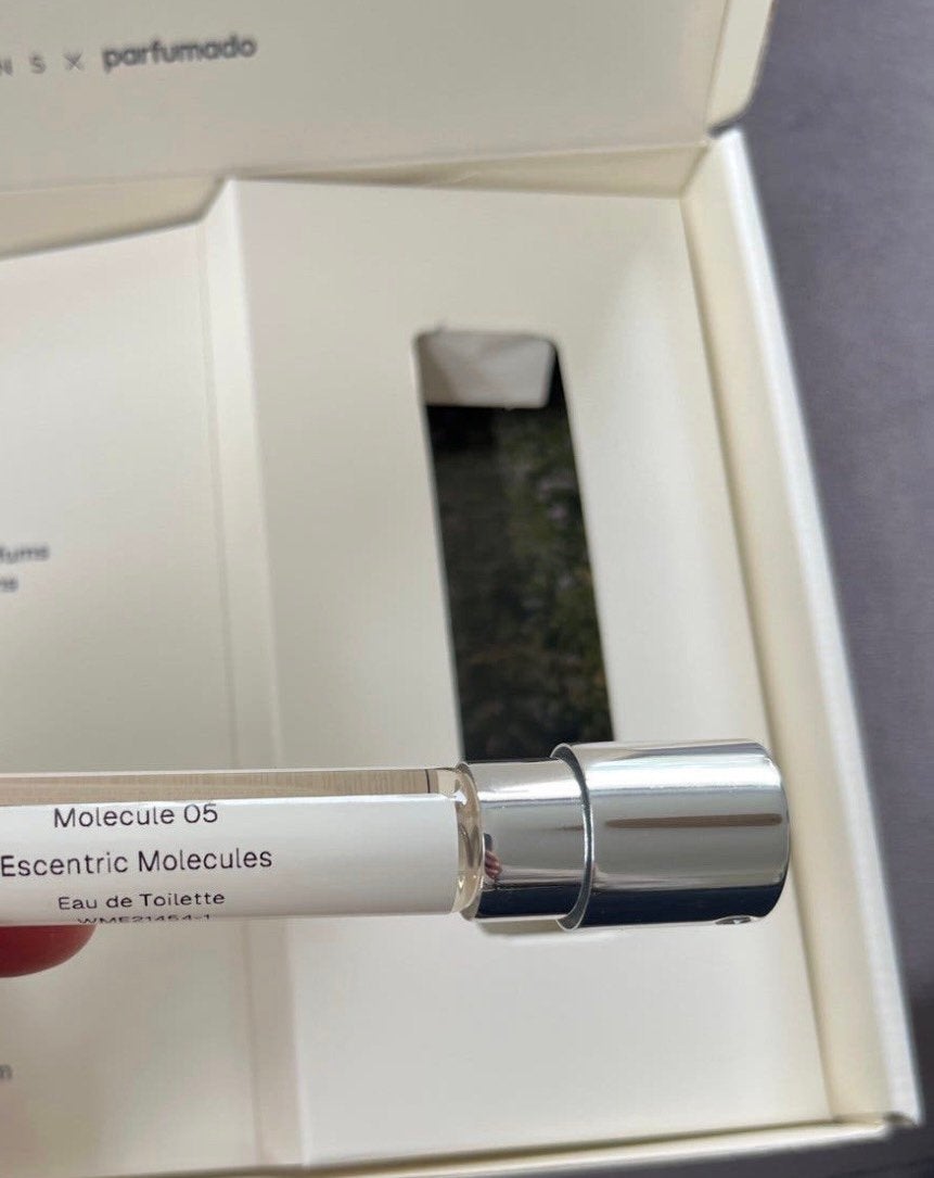 Escentric molecules - molecule 05 sample 7 ml, Verzenden, Zo goed als nieuw