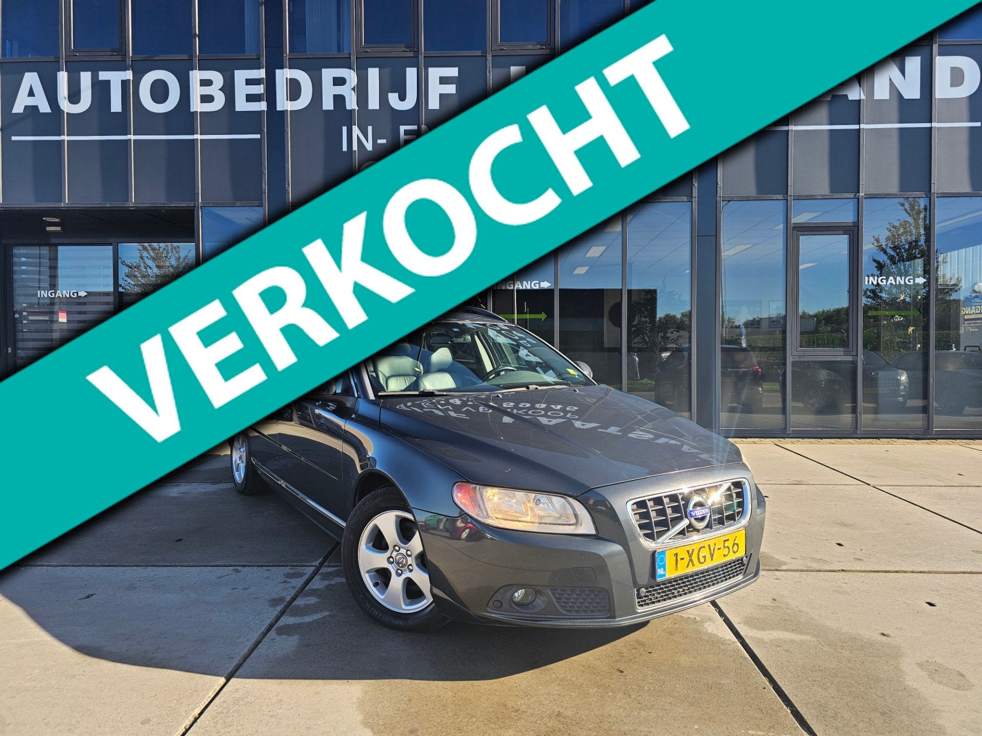 Volvo V70 1.6D DRIVe Momentum - Leer -, Auto's, Voorwielaandrijving, Gebruikt, Zwart, Zwart