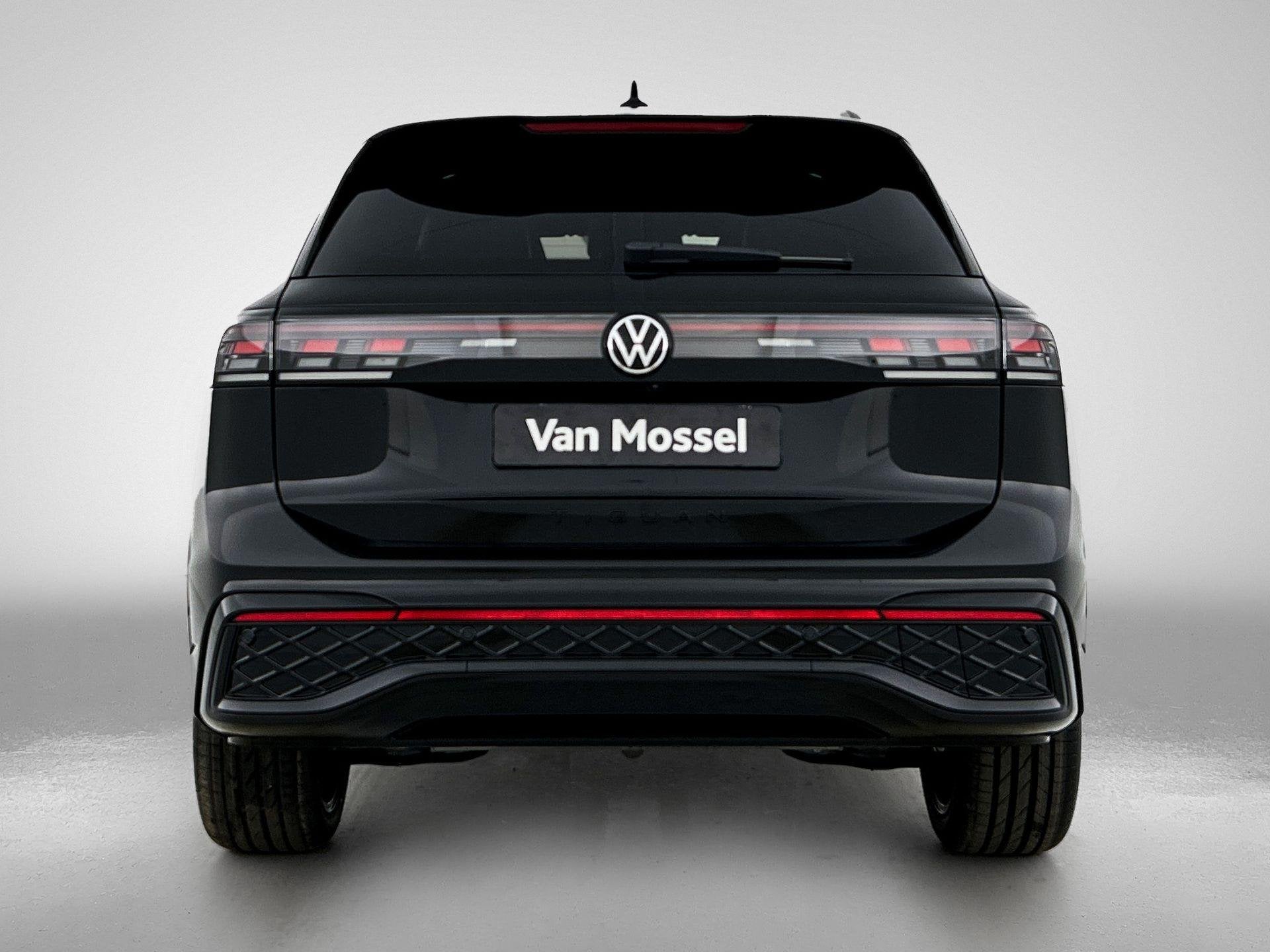 Volkswagen Tiguan 1.5 eHybrid R-Line Edition 204 PK Plug in, 12 maanden, Stof, Euro 6, 150 min